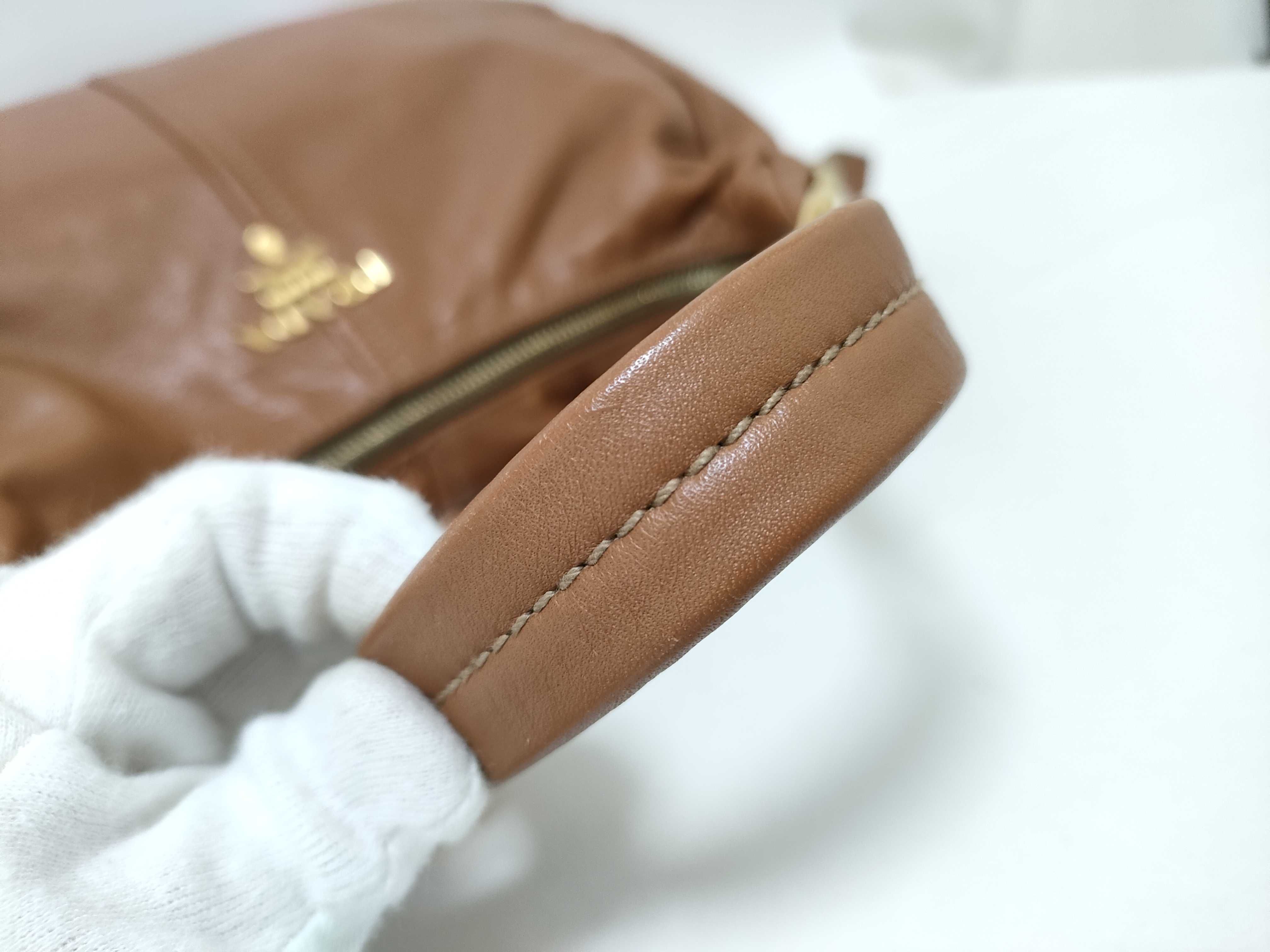 handbag — view 4