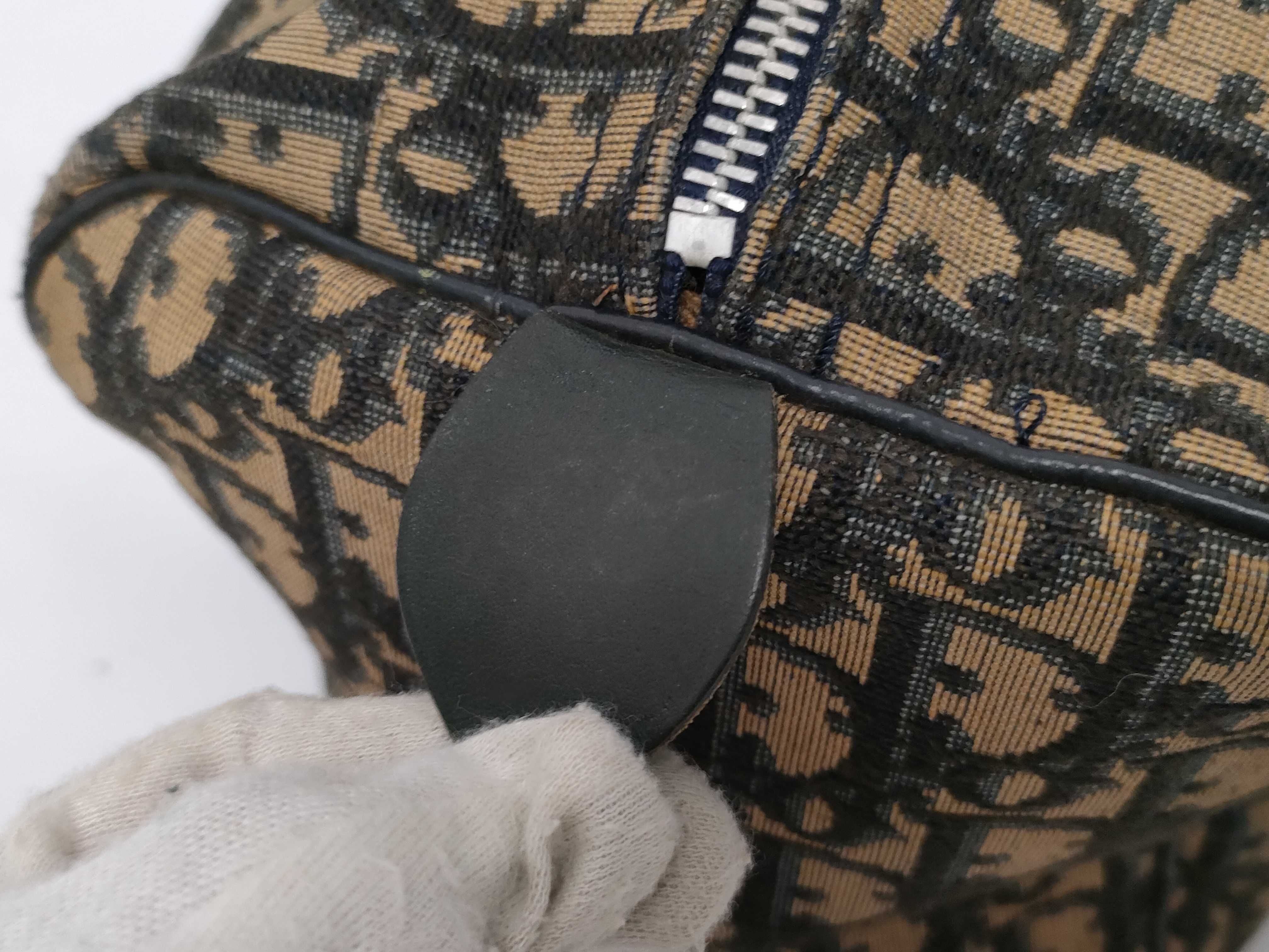 Trotter Boston Bag — view 9