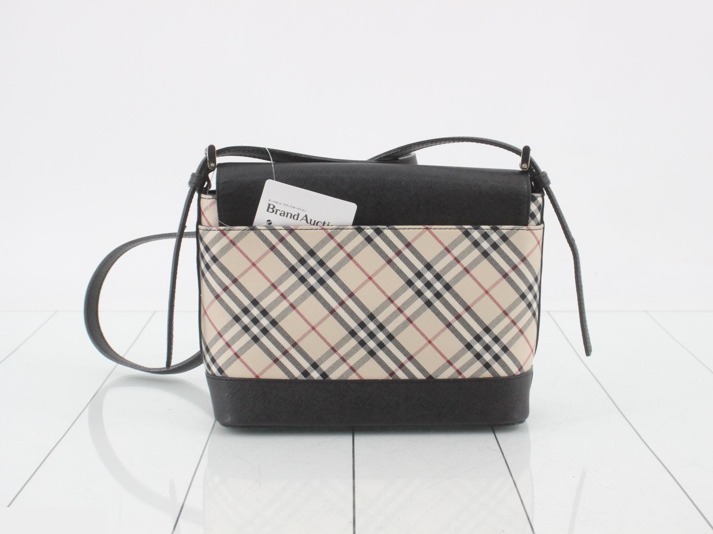 Other lines: Nova Check bags and shoulder bags — view 2