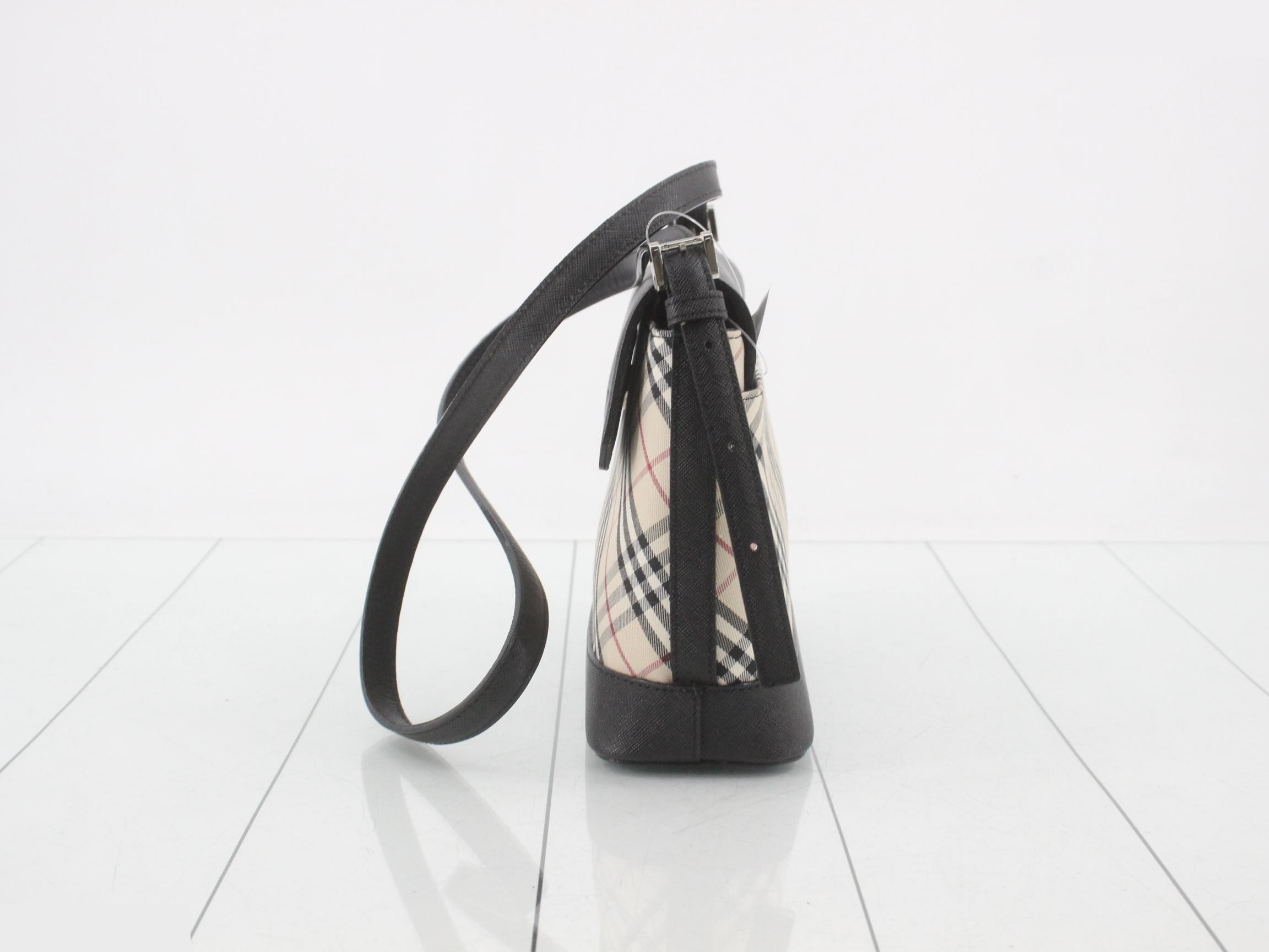 Other lines: Nova Check bags and shoulder bags — view 3
