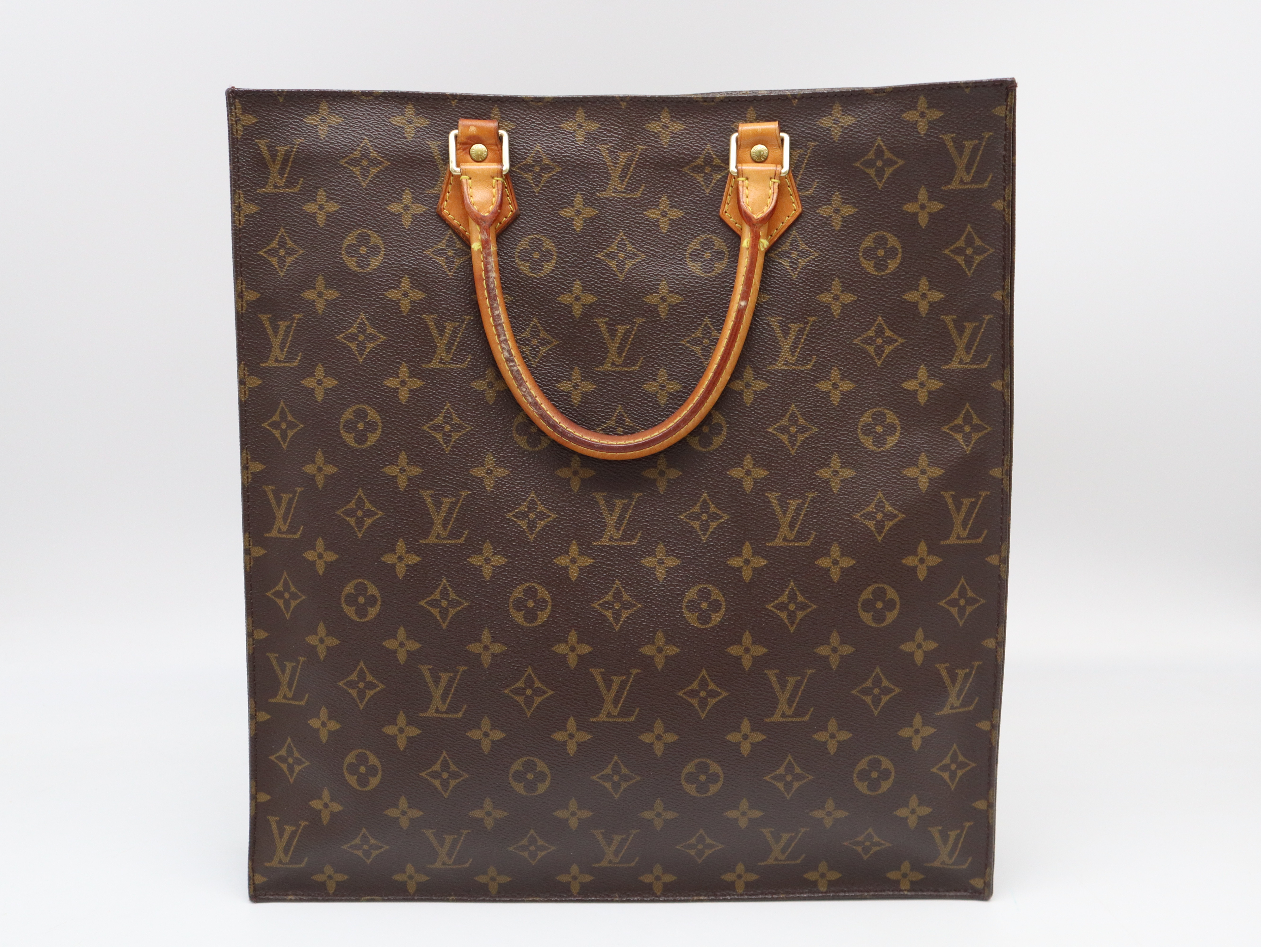 M51140 Monogram Sac Plat Tote Bag — view 2