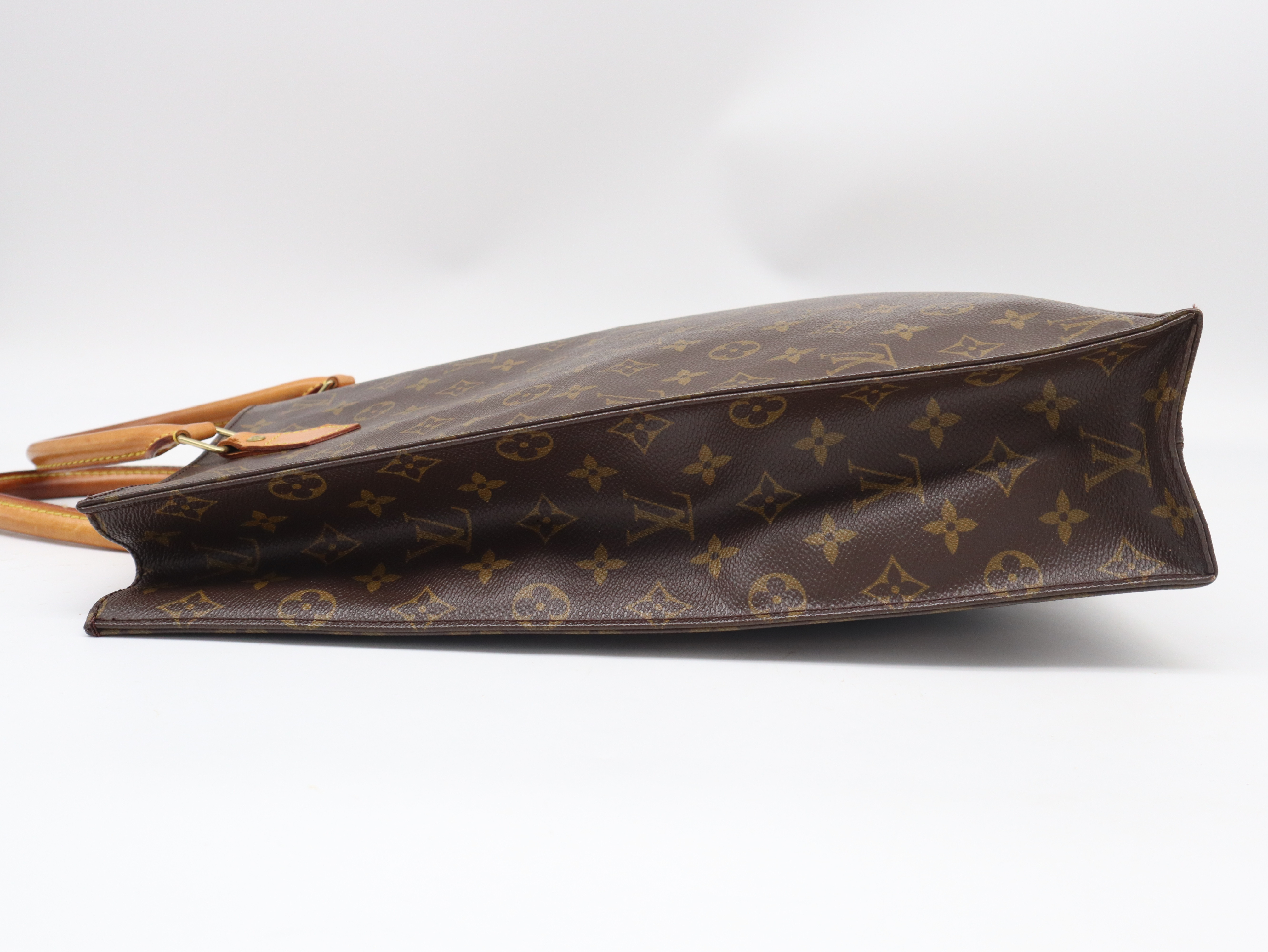 M51140 Monogram Sac Plat Tote Bag — view 3
