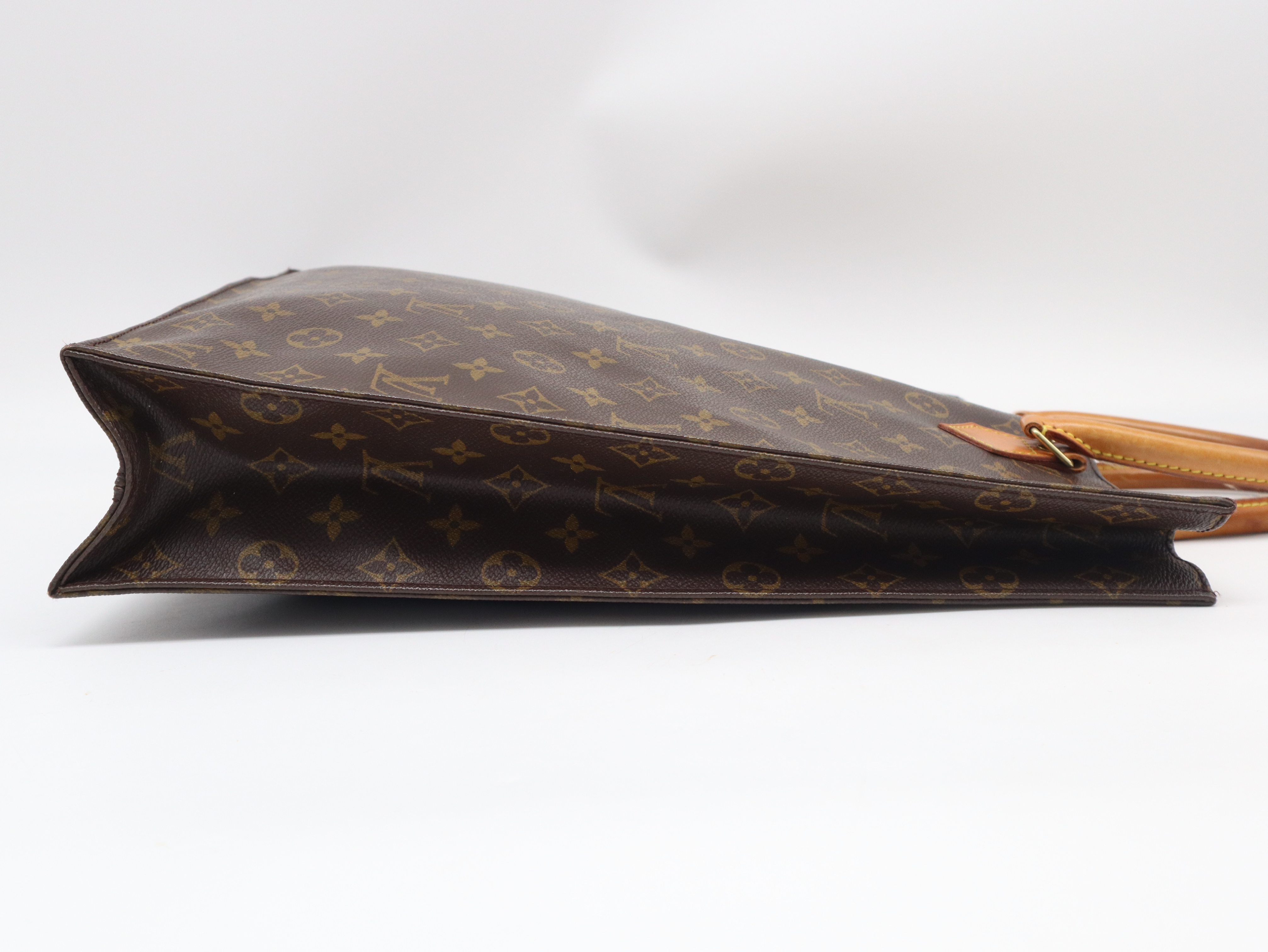 M51140 Monogram Sac Plat Tote Bag — view 4