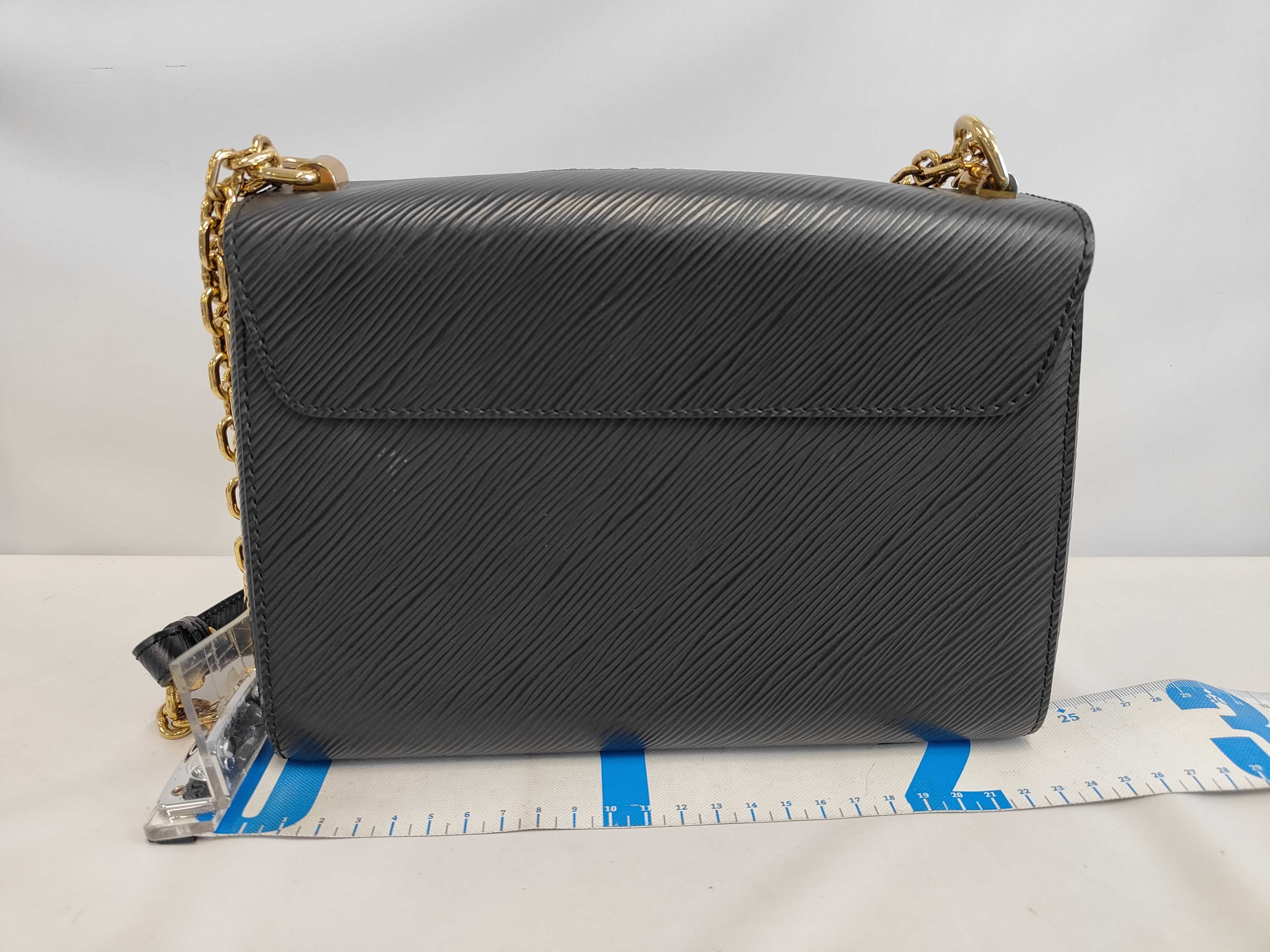Epi Twist MM Noir Shoulder Bag — view 2