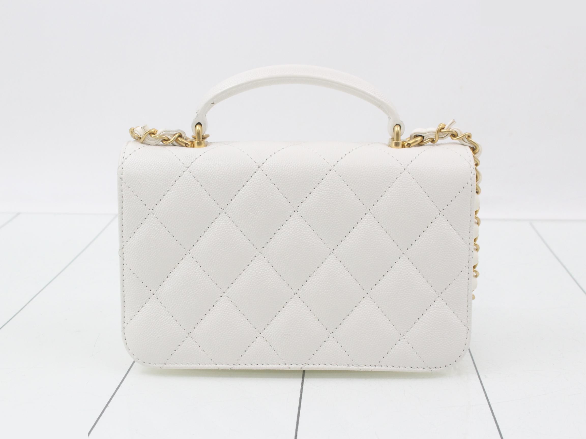 Matelassé Turnlock 2-Way Handbag/Chain Shoulder Bag, White — view 2
