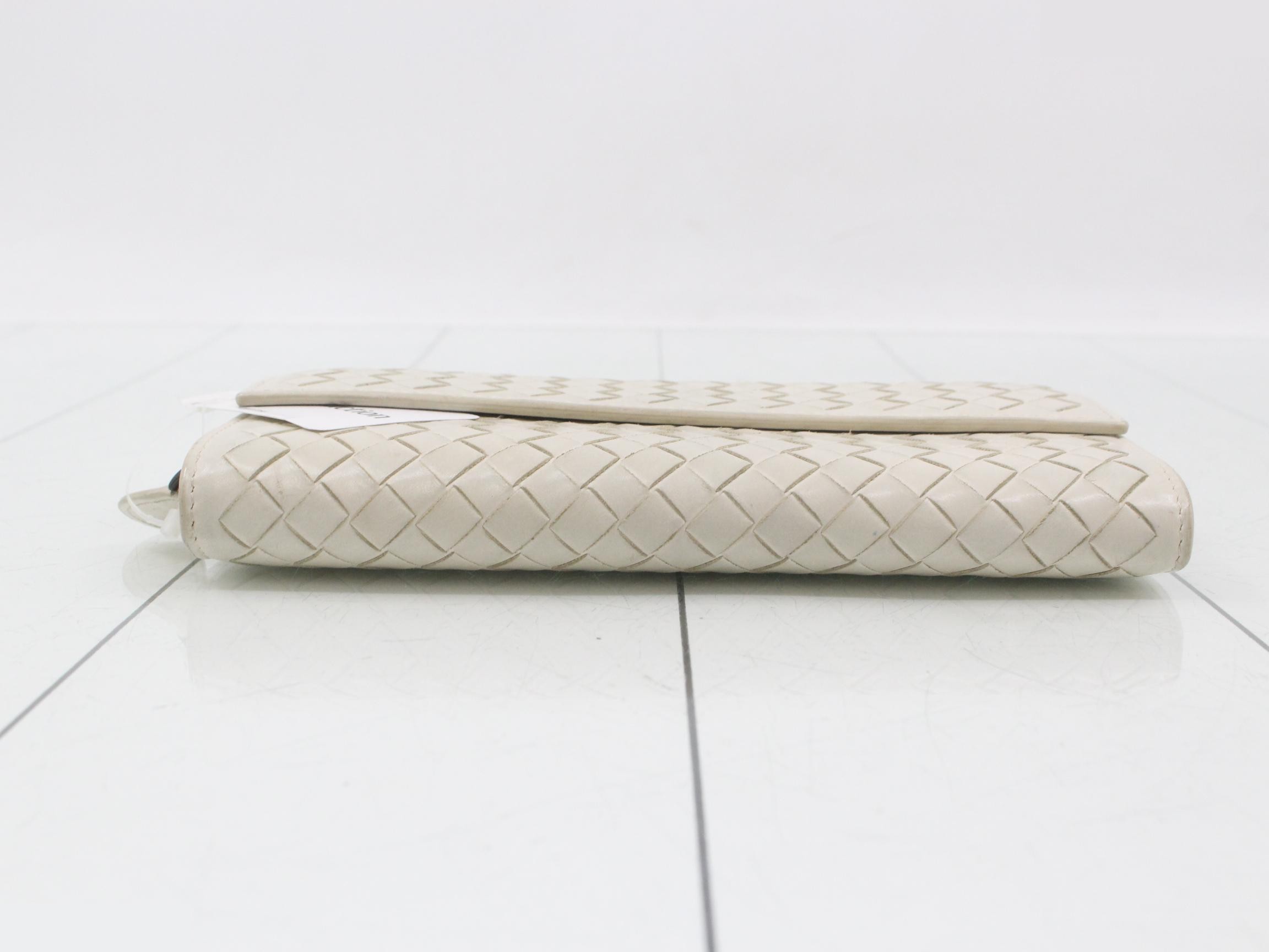 Intrecciato folding wallet, off-white — view 3