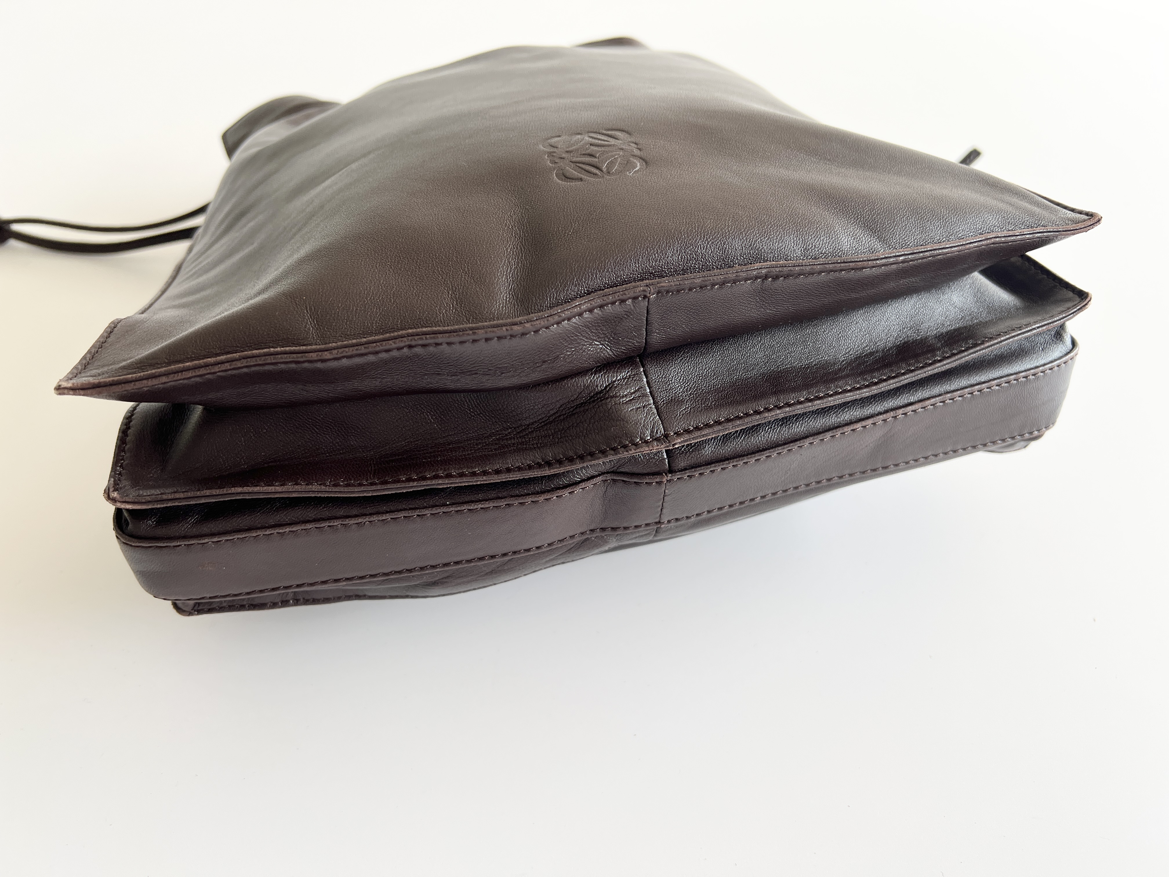 Anagram Flamenco Logo Nappa Leather Drawstring Bucket Handbag — view 15