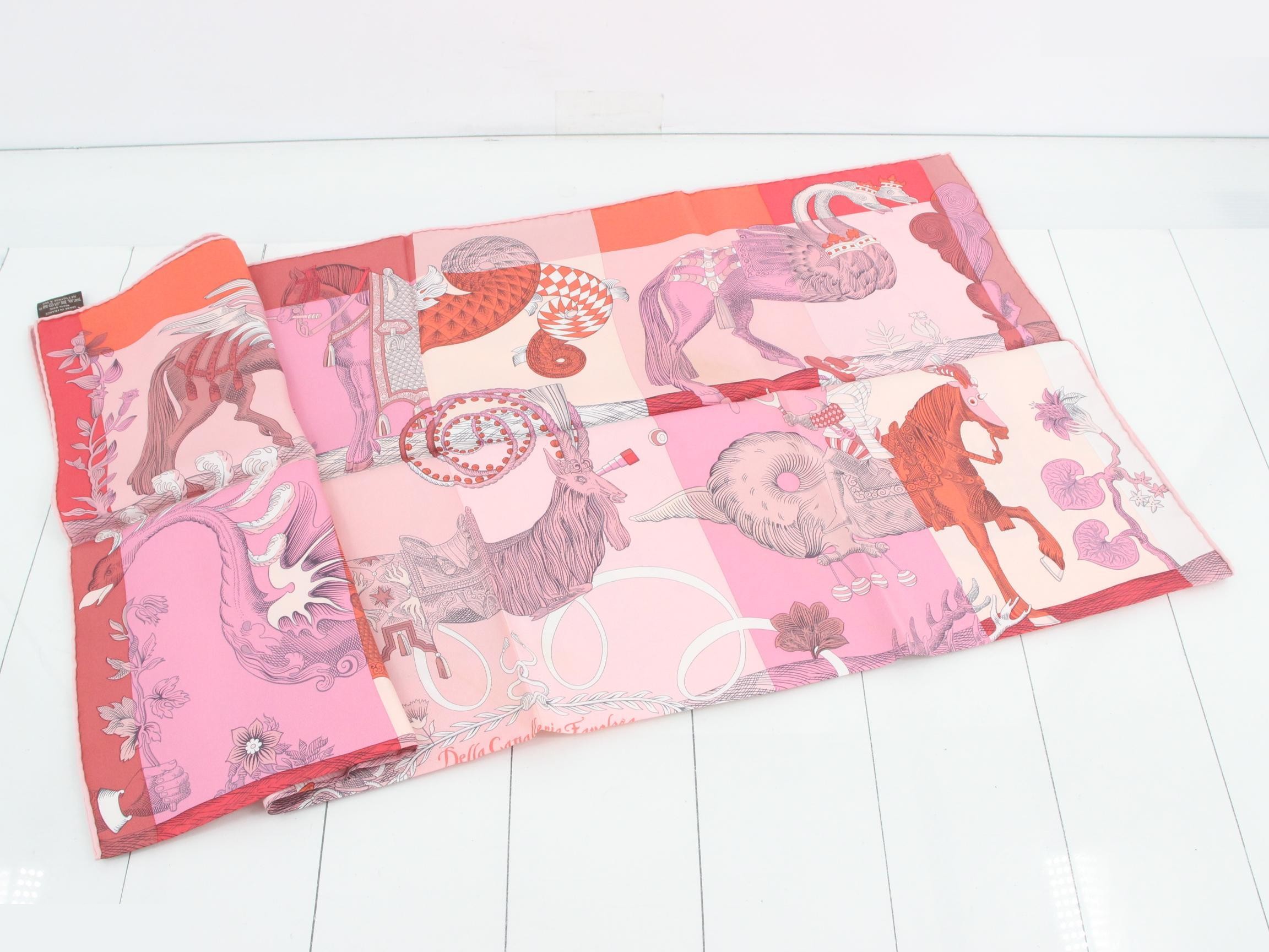 Scarf with tag — view 3