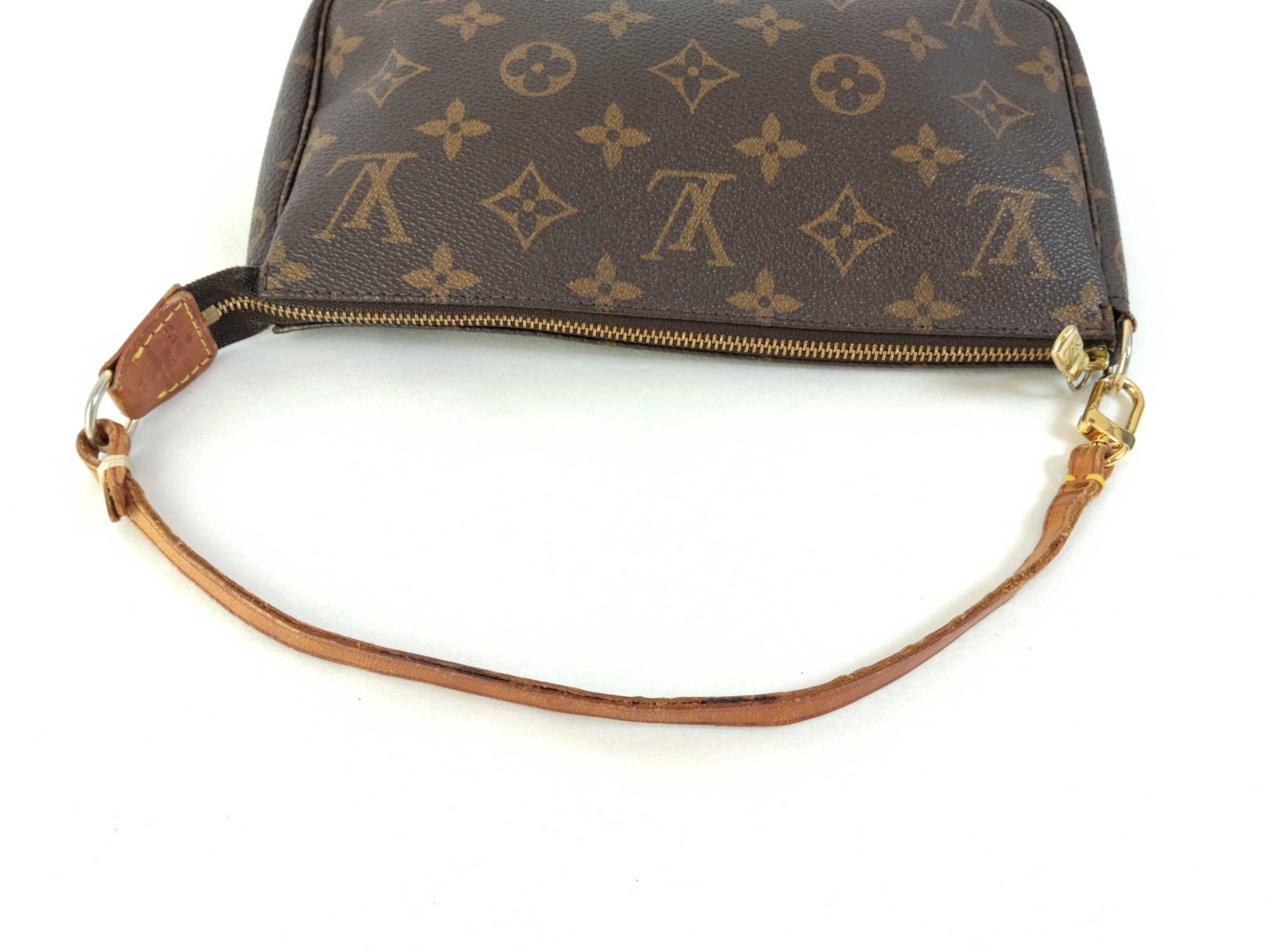 Monogram Pochette Accessoires M51980 Pouch — view 3