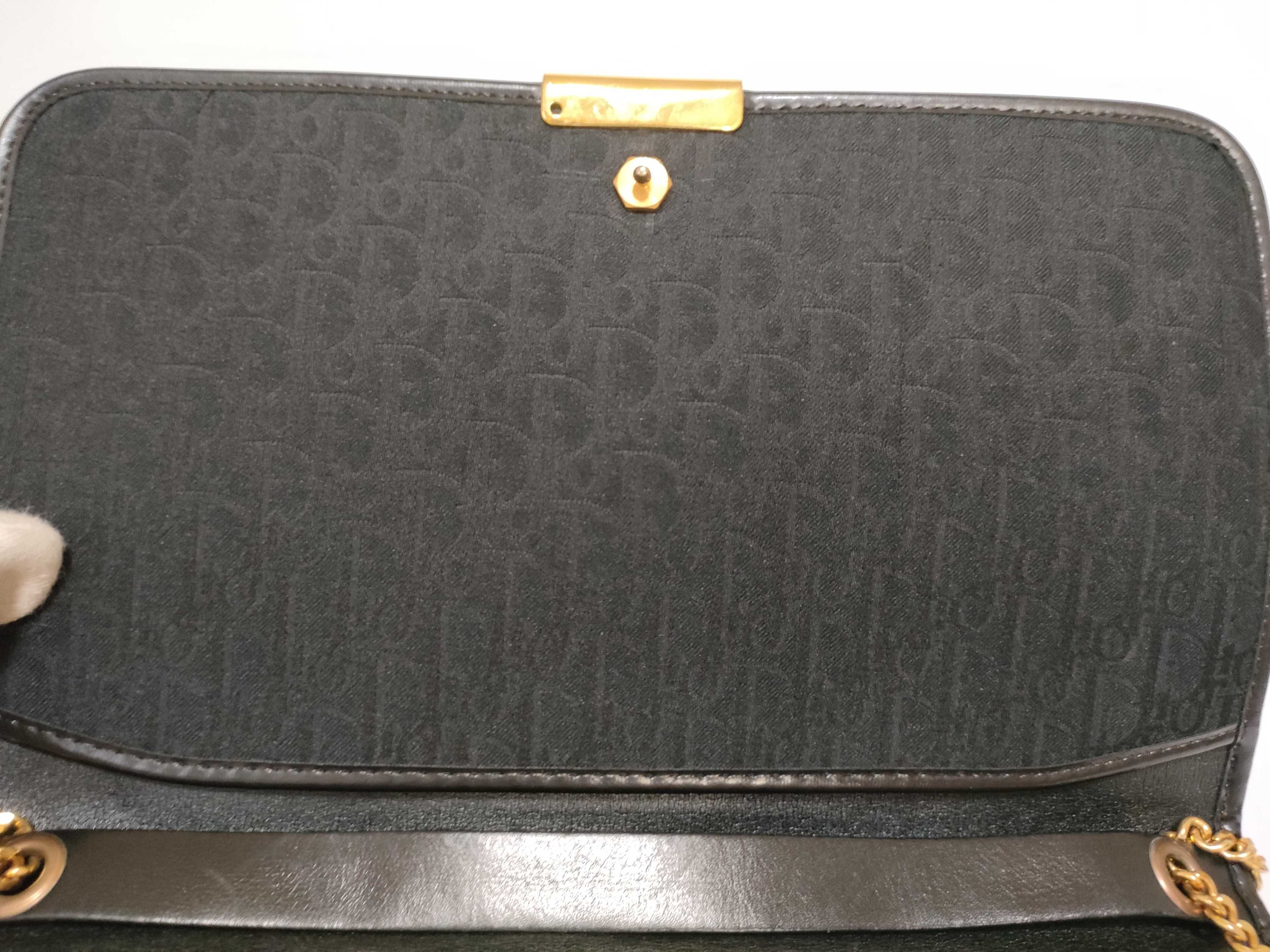 Trotter Chain Shoulder Bag — view 11