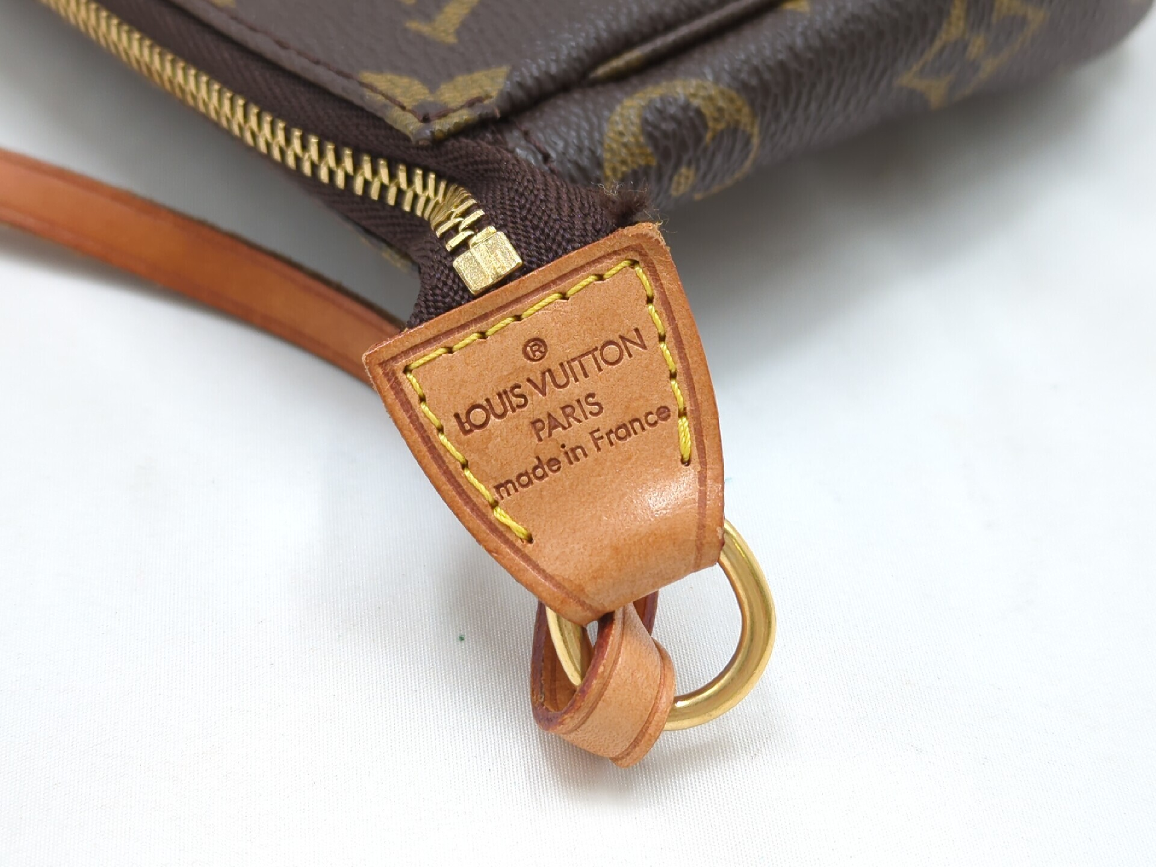 M40712 Monogram Pochette Accessoires VI0020 Bag — view 11