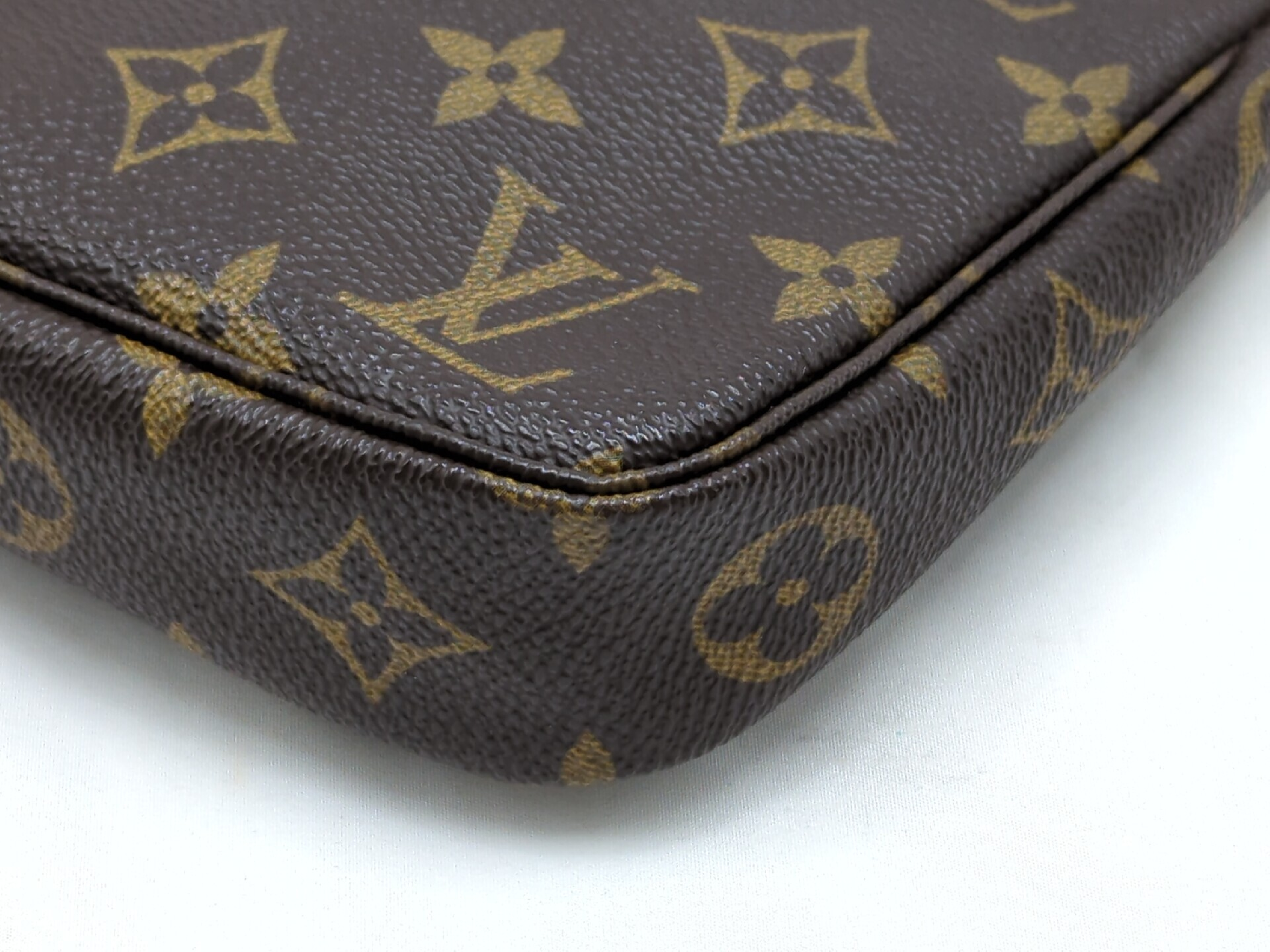 M40712 Monogram Pochette Accessoires VI0020 Bag — view 4