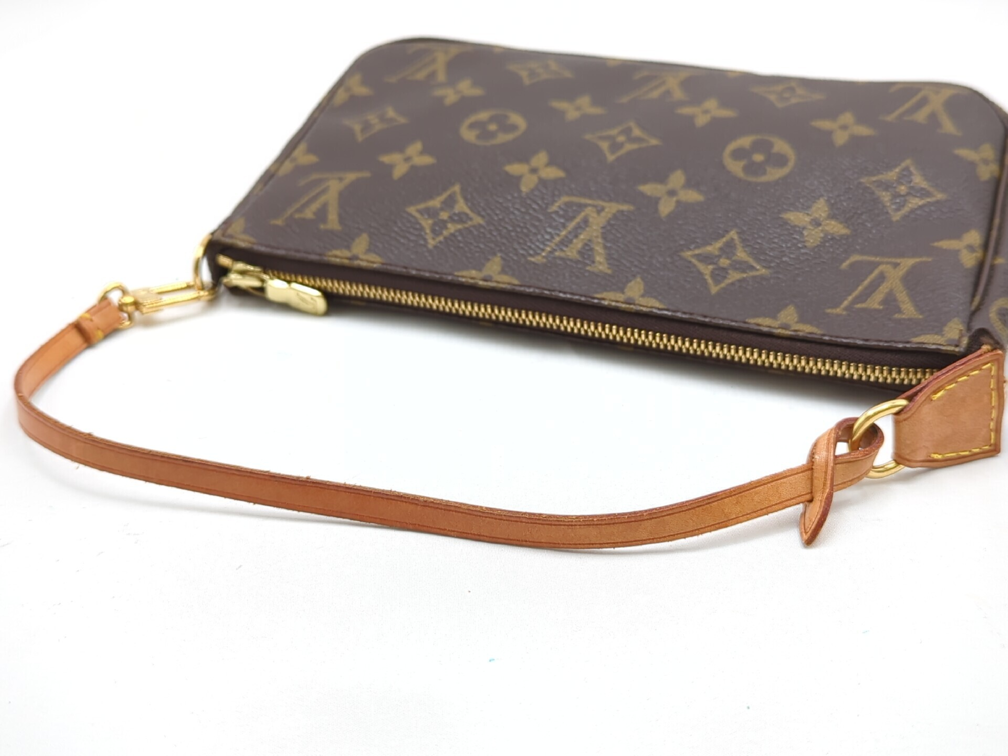 M40712 Monogram Pochette Accessoires VI0020 Bag — view 7