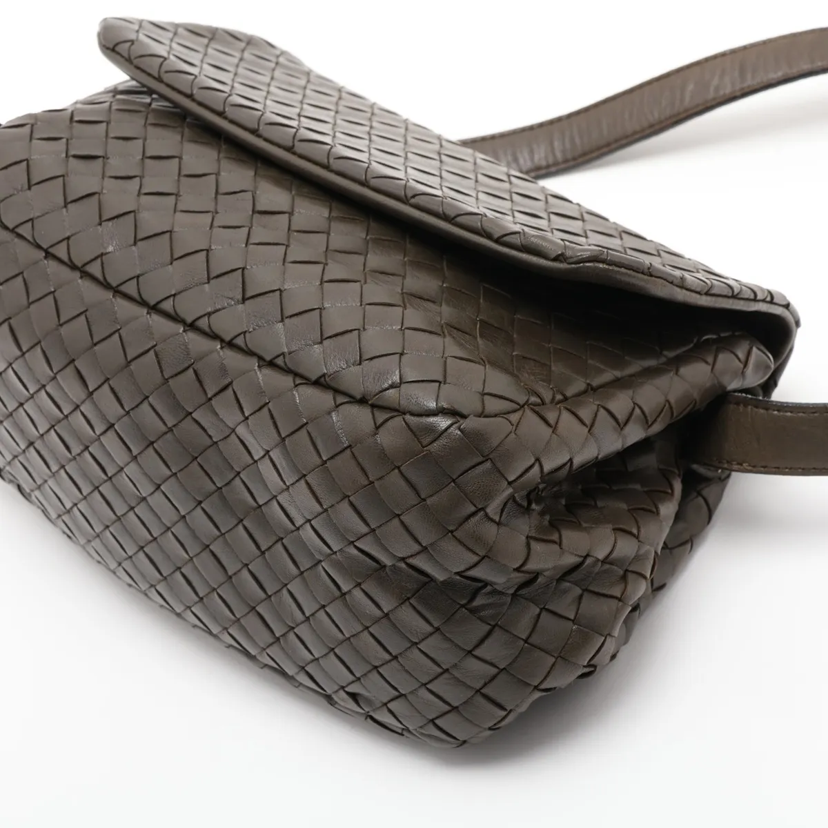 Intrecciato Leather Shoulder Bag, Green — view 3