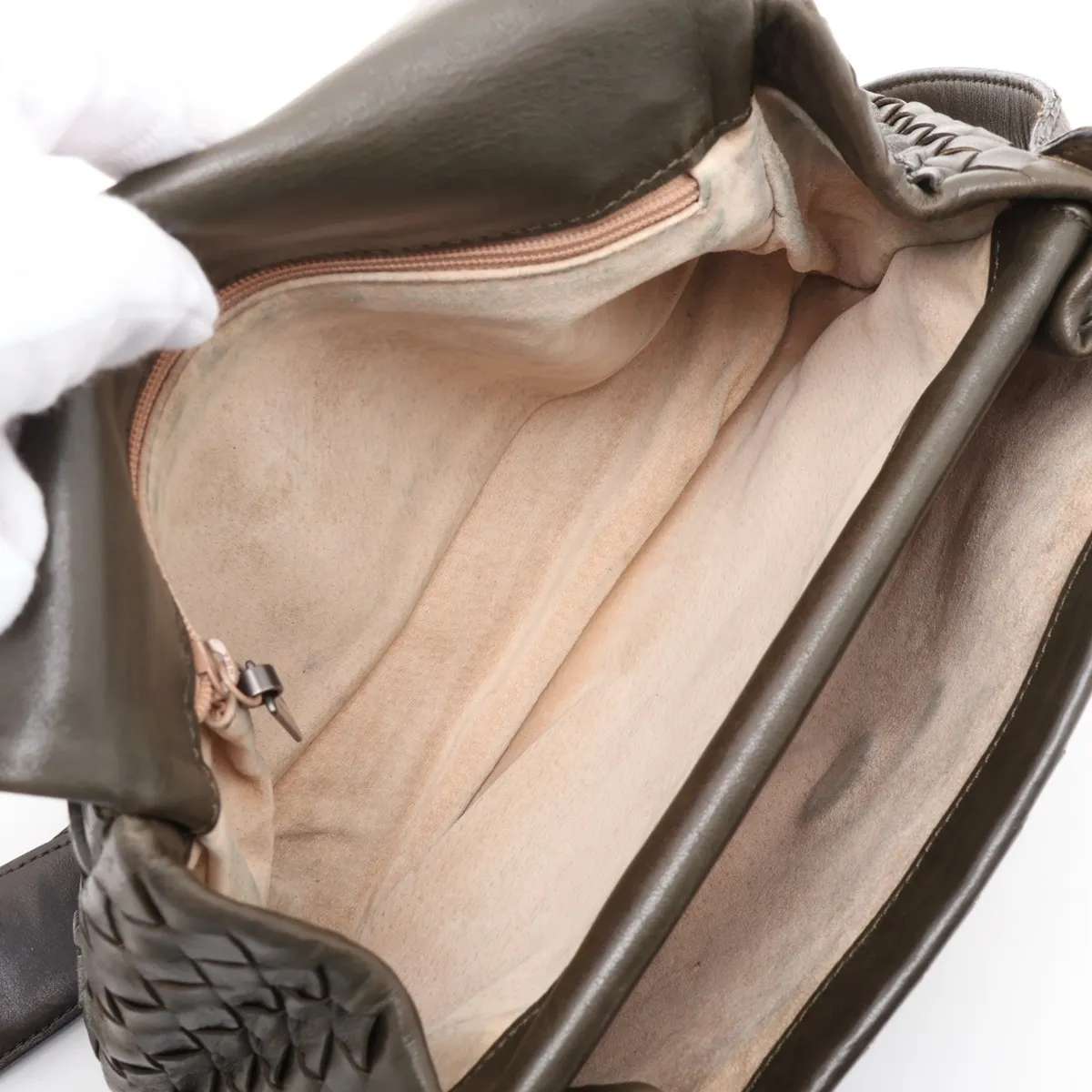 Intrecciato Leather Shoulder Bag, Green — view 8