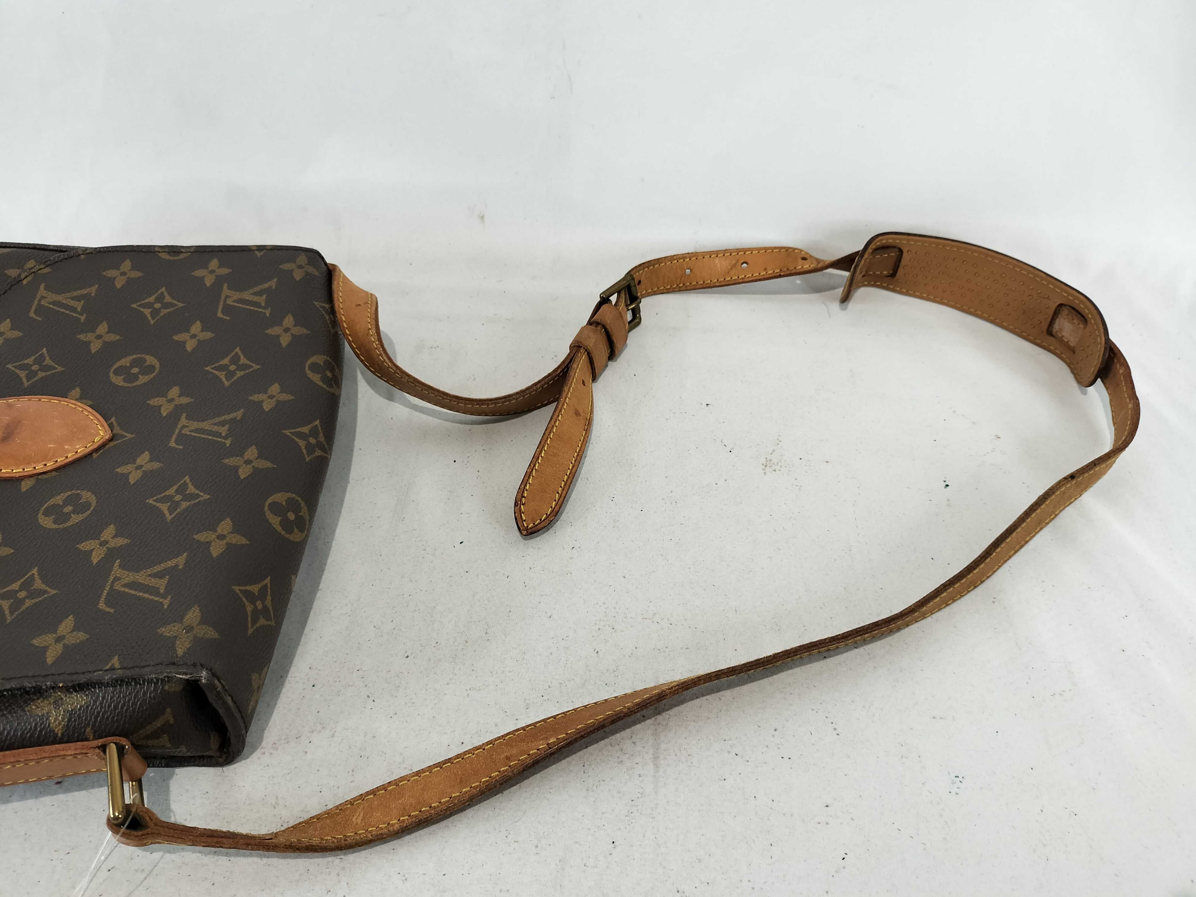 Monogram M51242 Saint Cloud GM Shoulder Bag — view 3