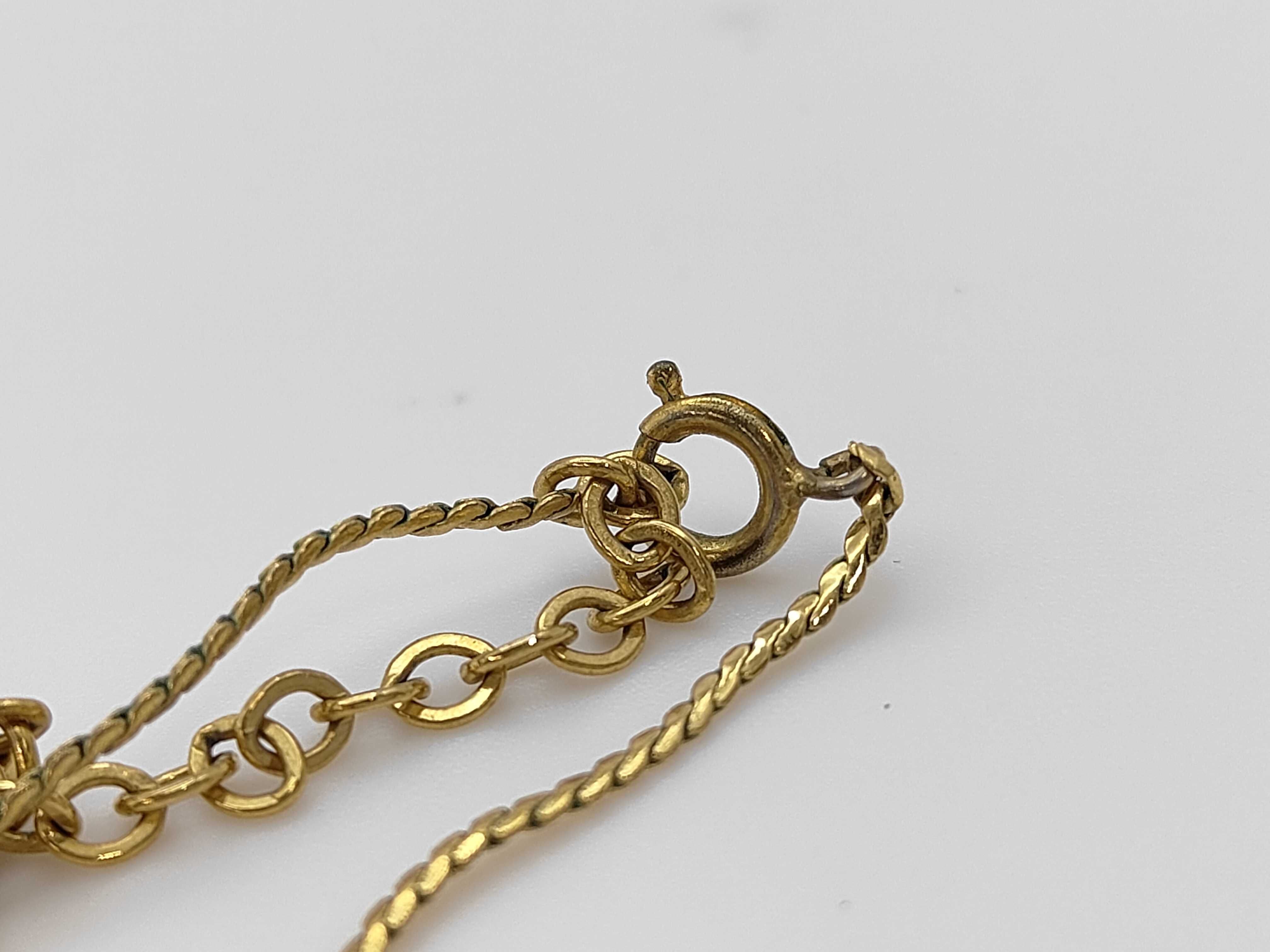 necklace — view 4