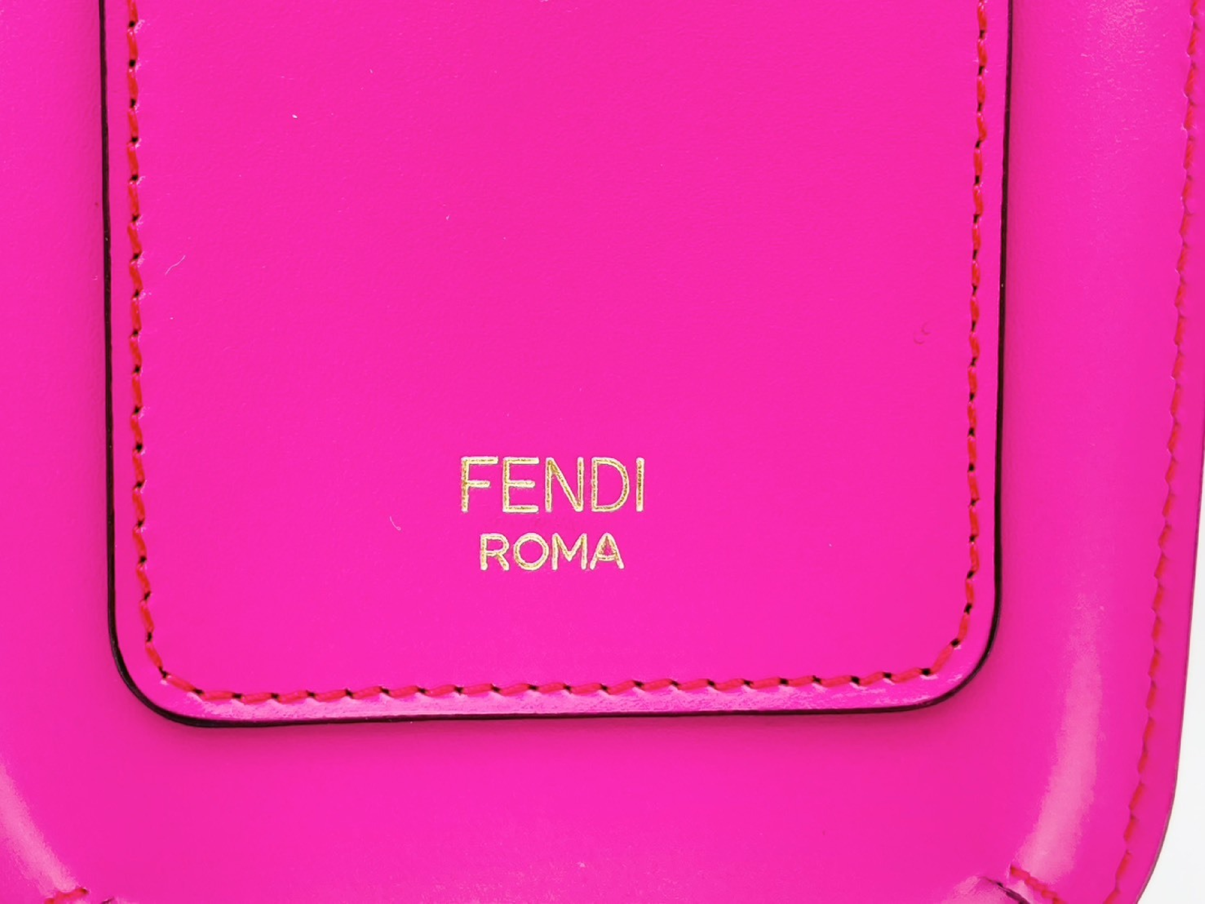 FF Logo FF Diamond Smartphone Pouch Phone Holder 7AS188 Leather Pink Shoulder Bag — view 4