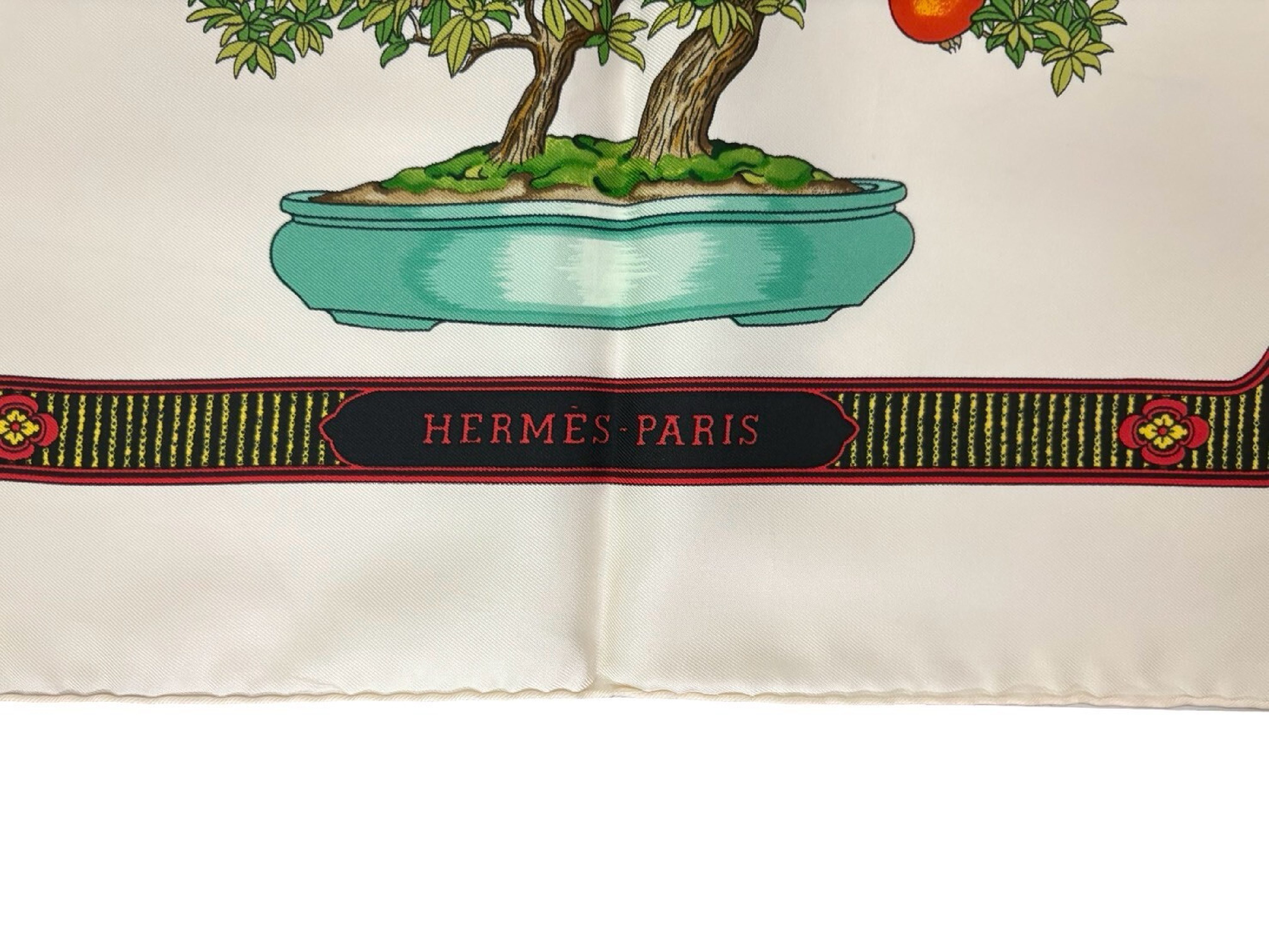 Carre 90 Bonsai, Beautiful Moments Other Accessories — view 3