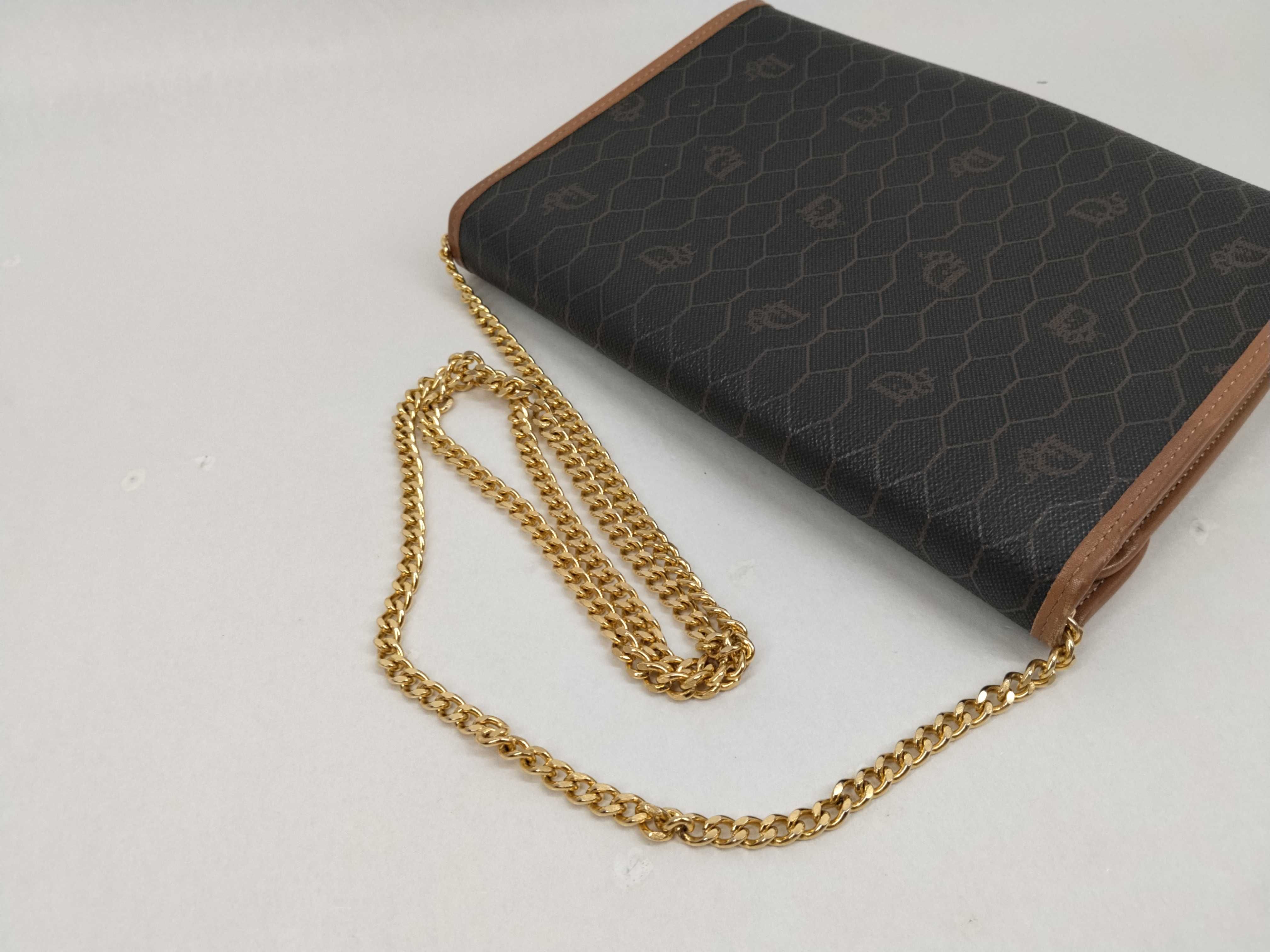 Chain Shoulder Honeycomb Shoulder Bag — view 5