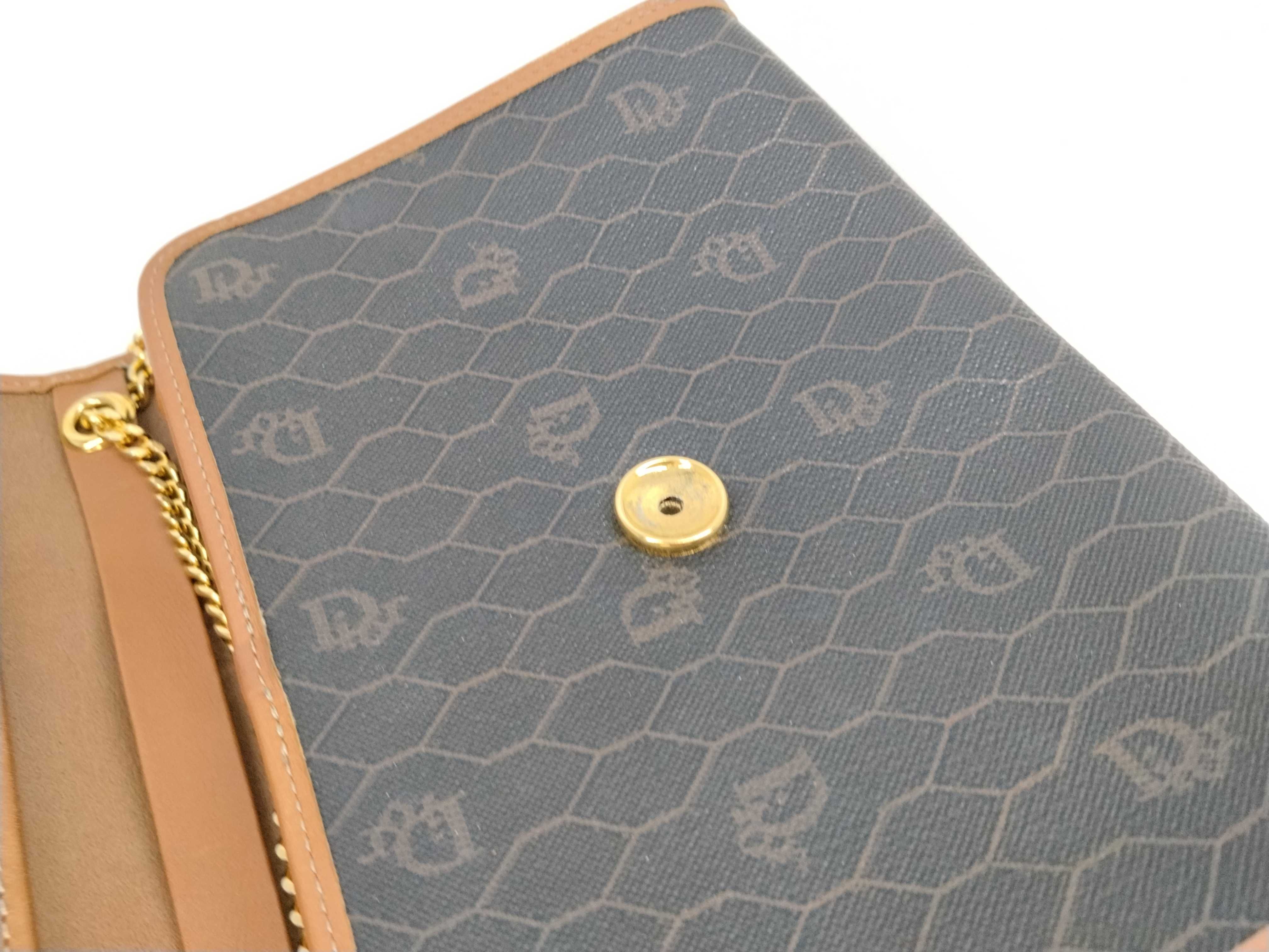 Chain Shoulder Honeycomb Shoulder Bag — view 7