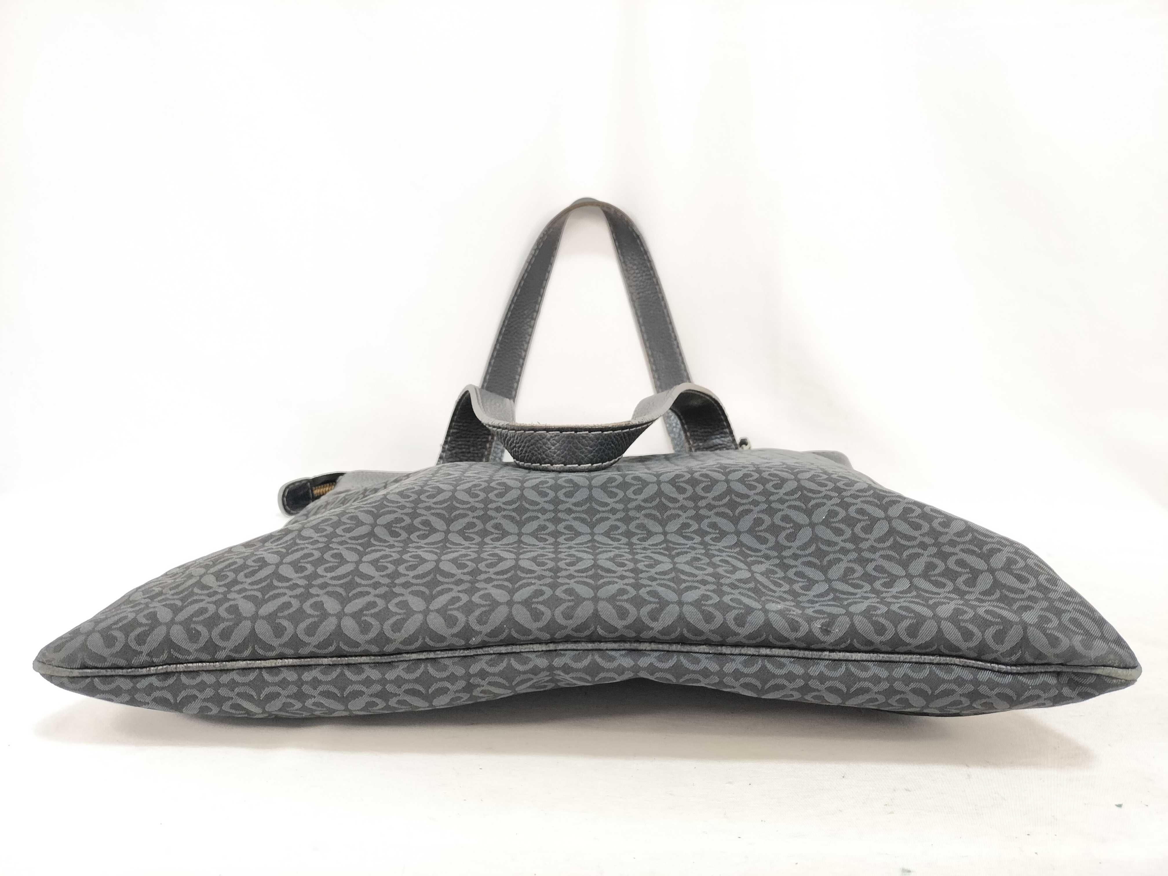 Anagram Tote Bag — view 8