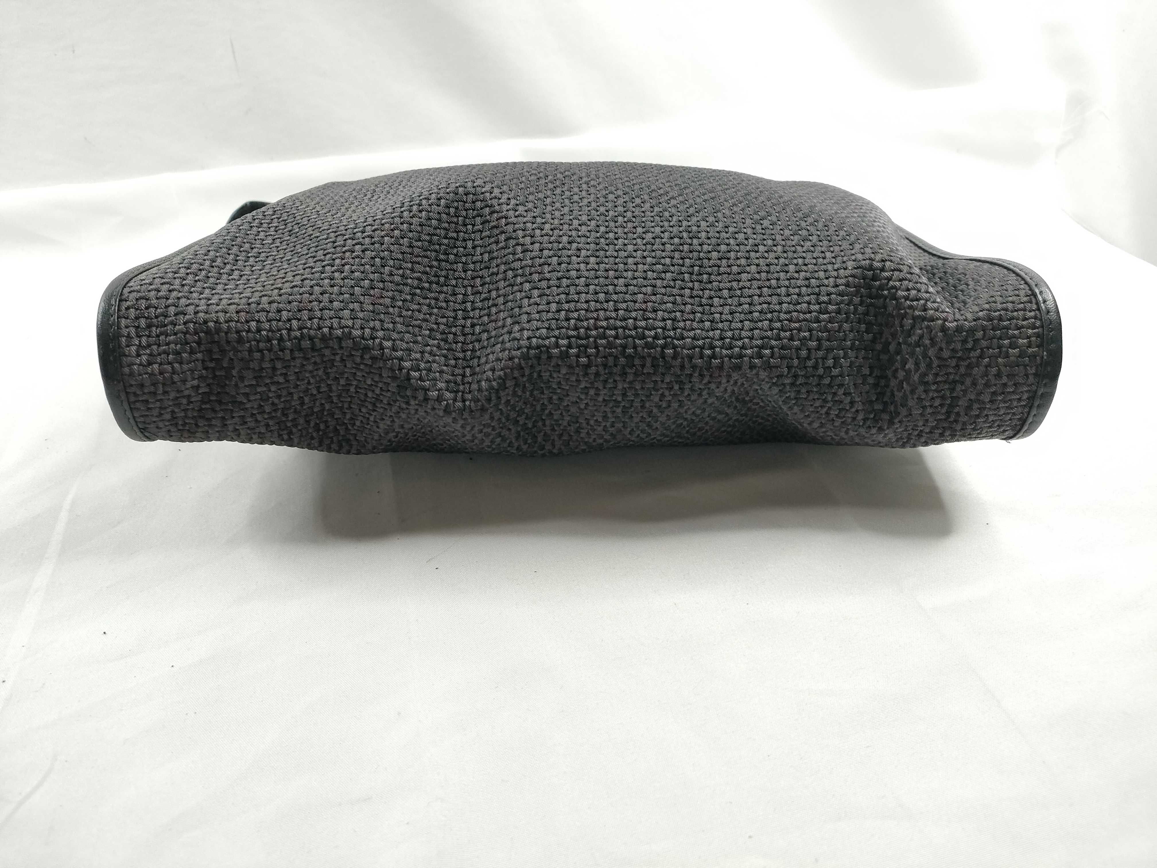 clutch bag — view 4