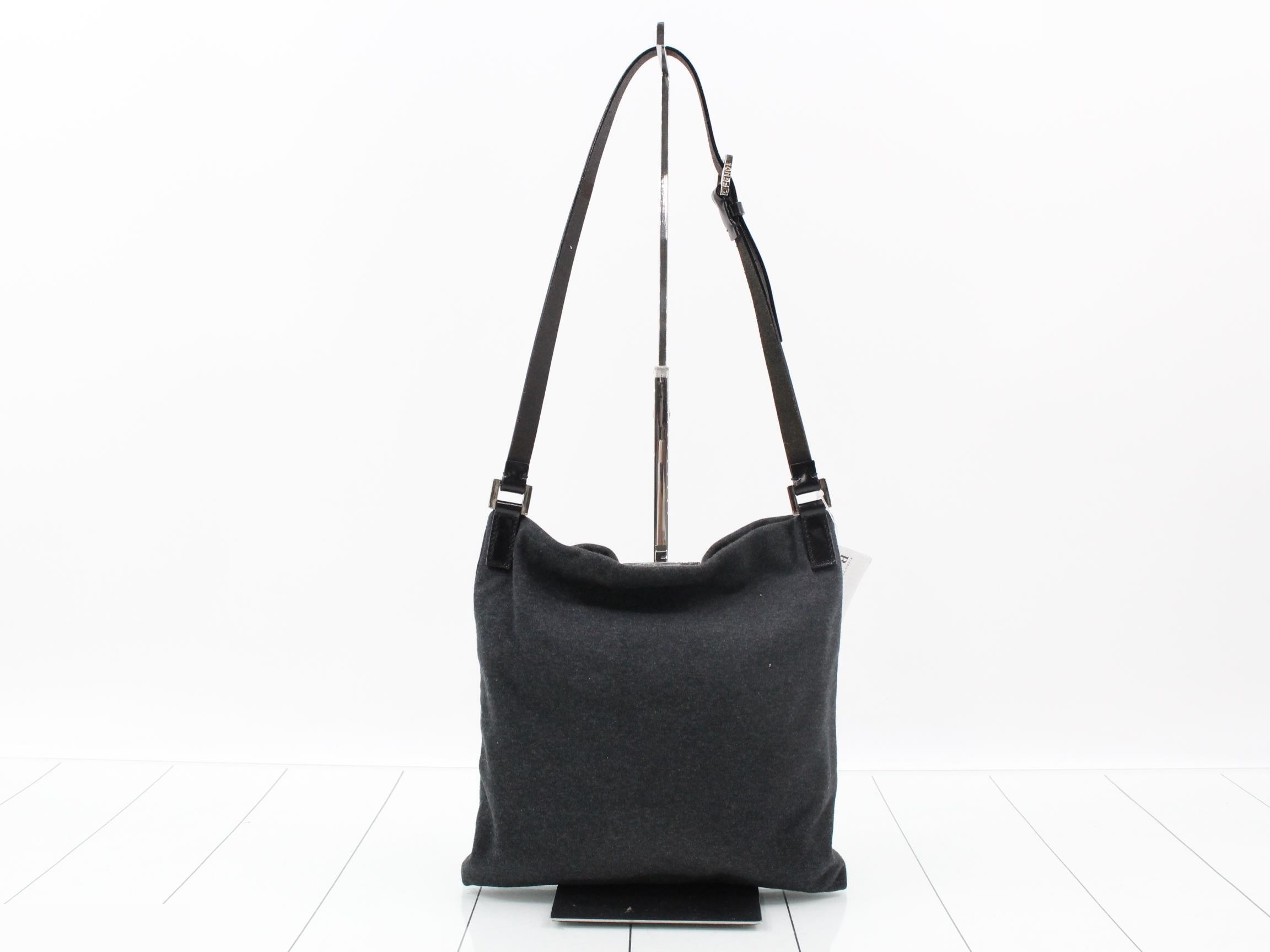 Mamma Bucket Wool Bag — view 2