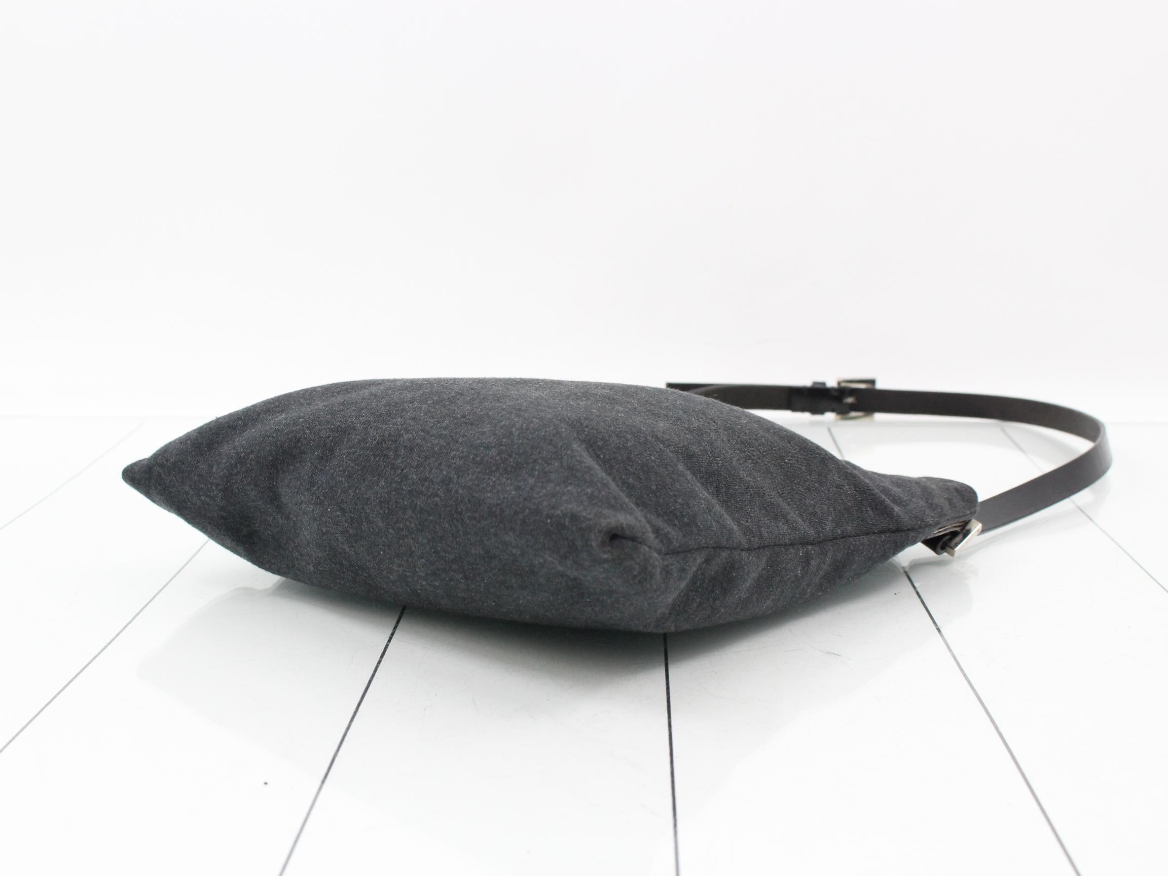 Mamma Bucket Wool Bag — view 6