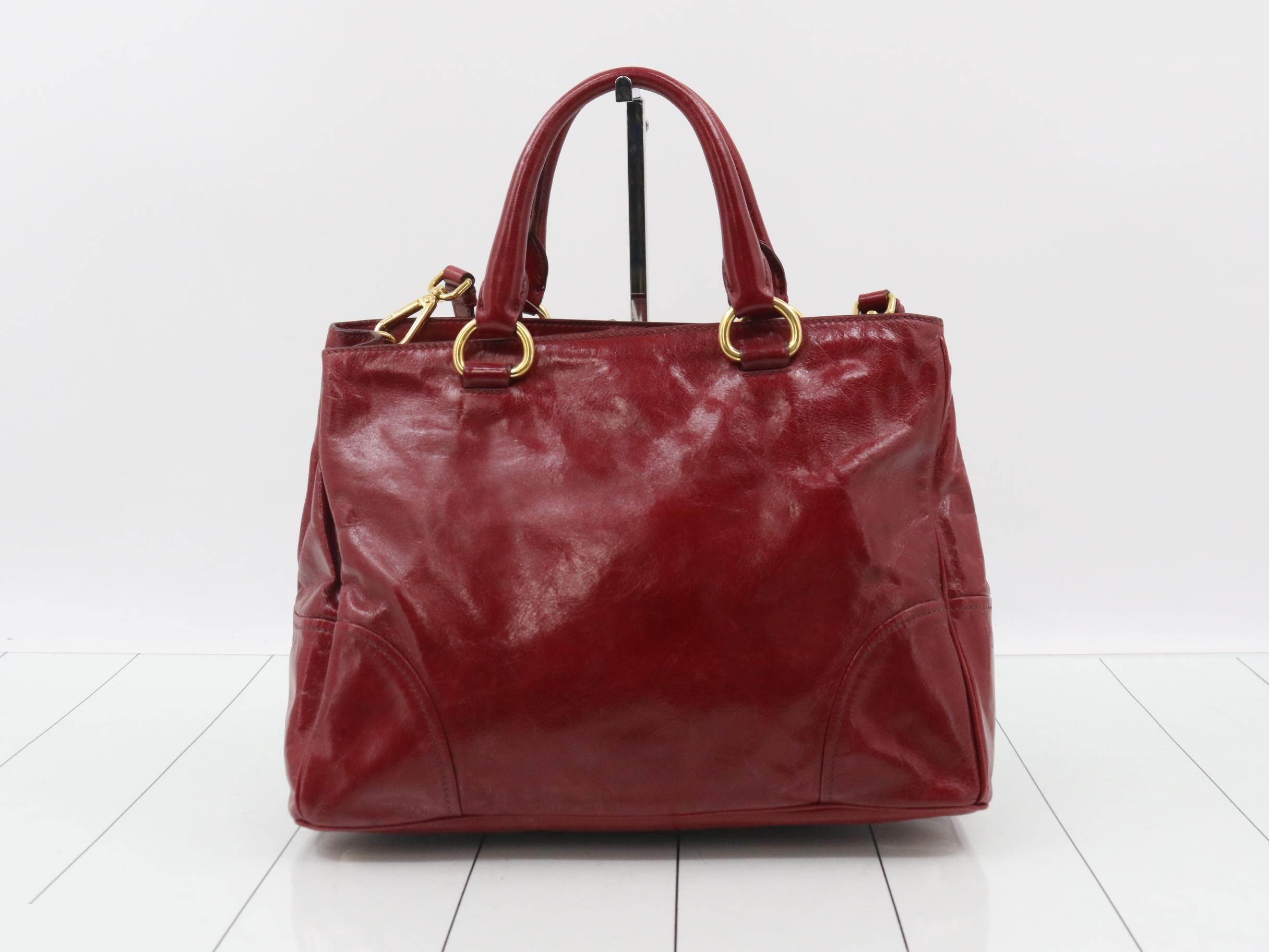 Vitello Shine Shoulder Bag — view 2