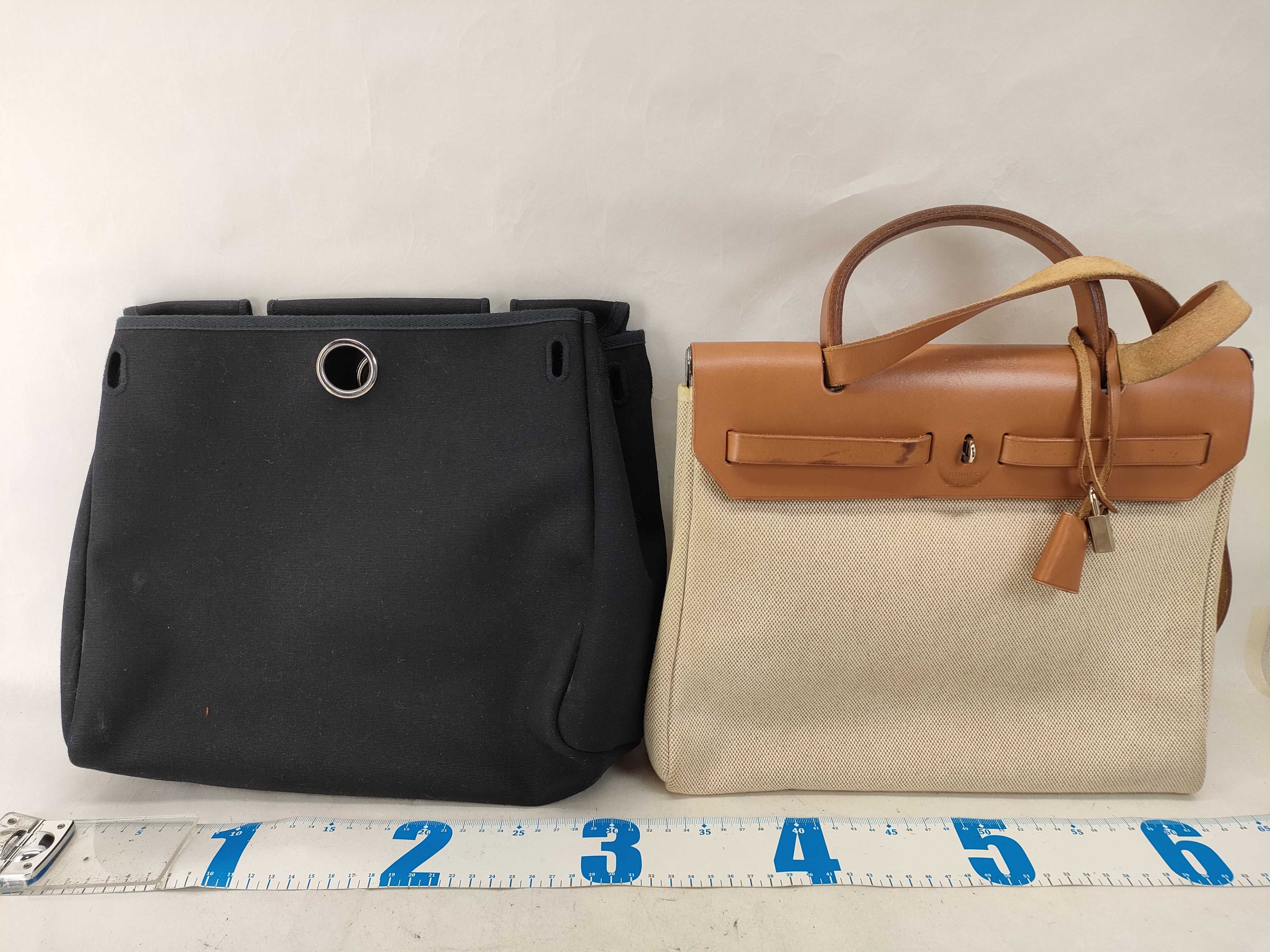Herbag PM/Black (with replacement bag) — view 2