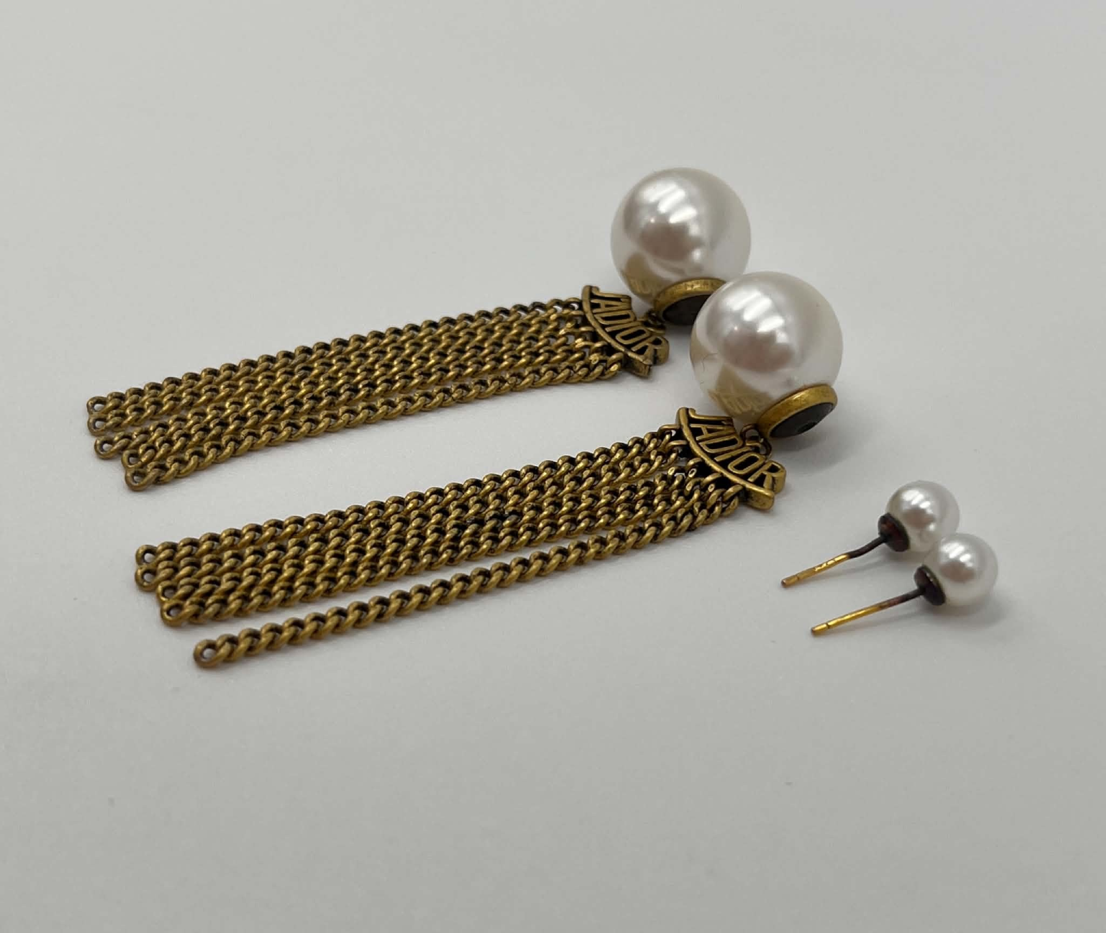 JADIOR Logo Pearl Tribal Fringe Chain Earrings — view 2
