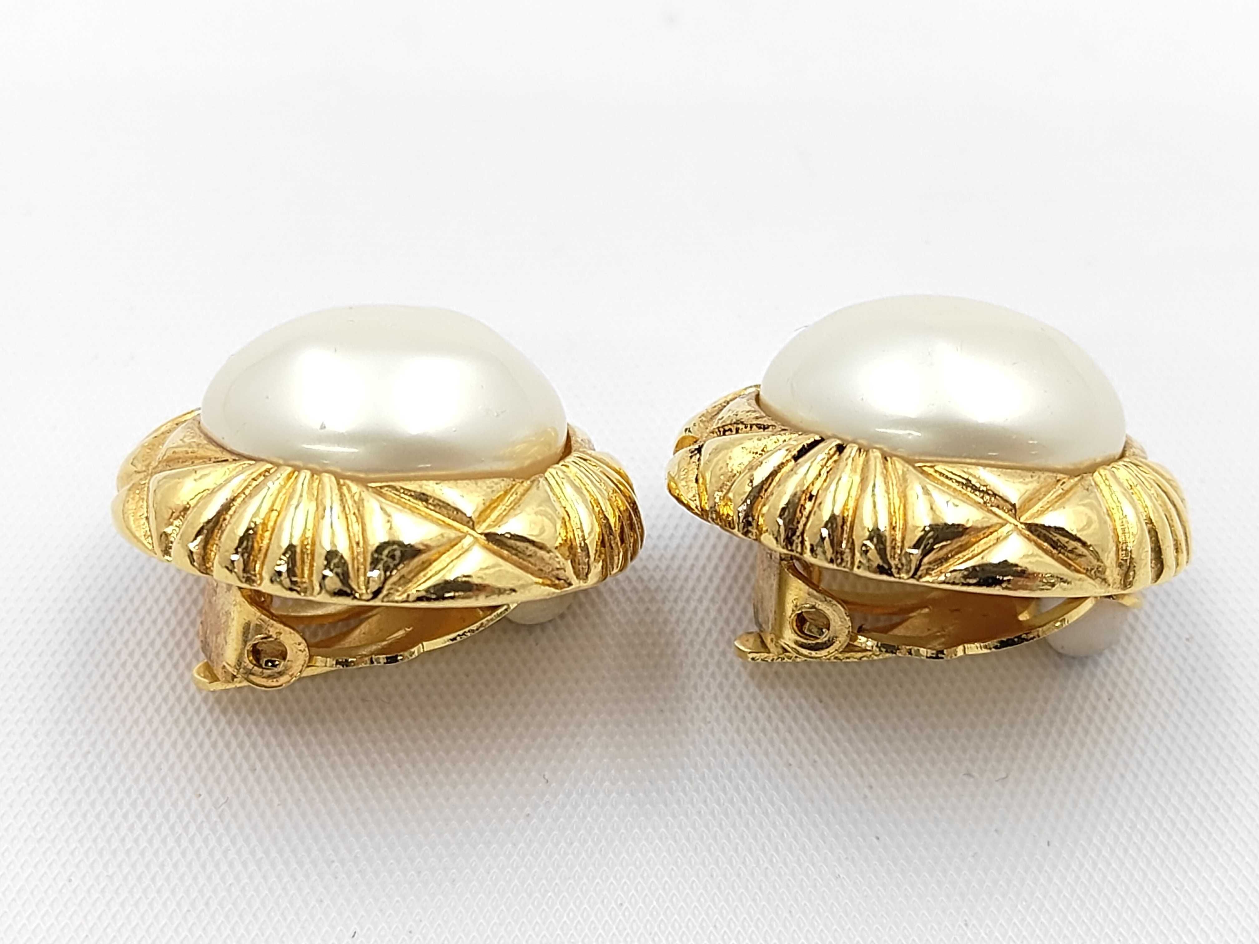 Pearl Gold Earrings — view 3