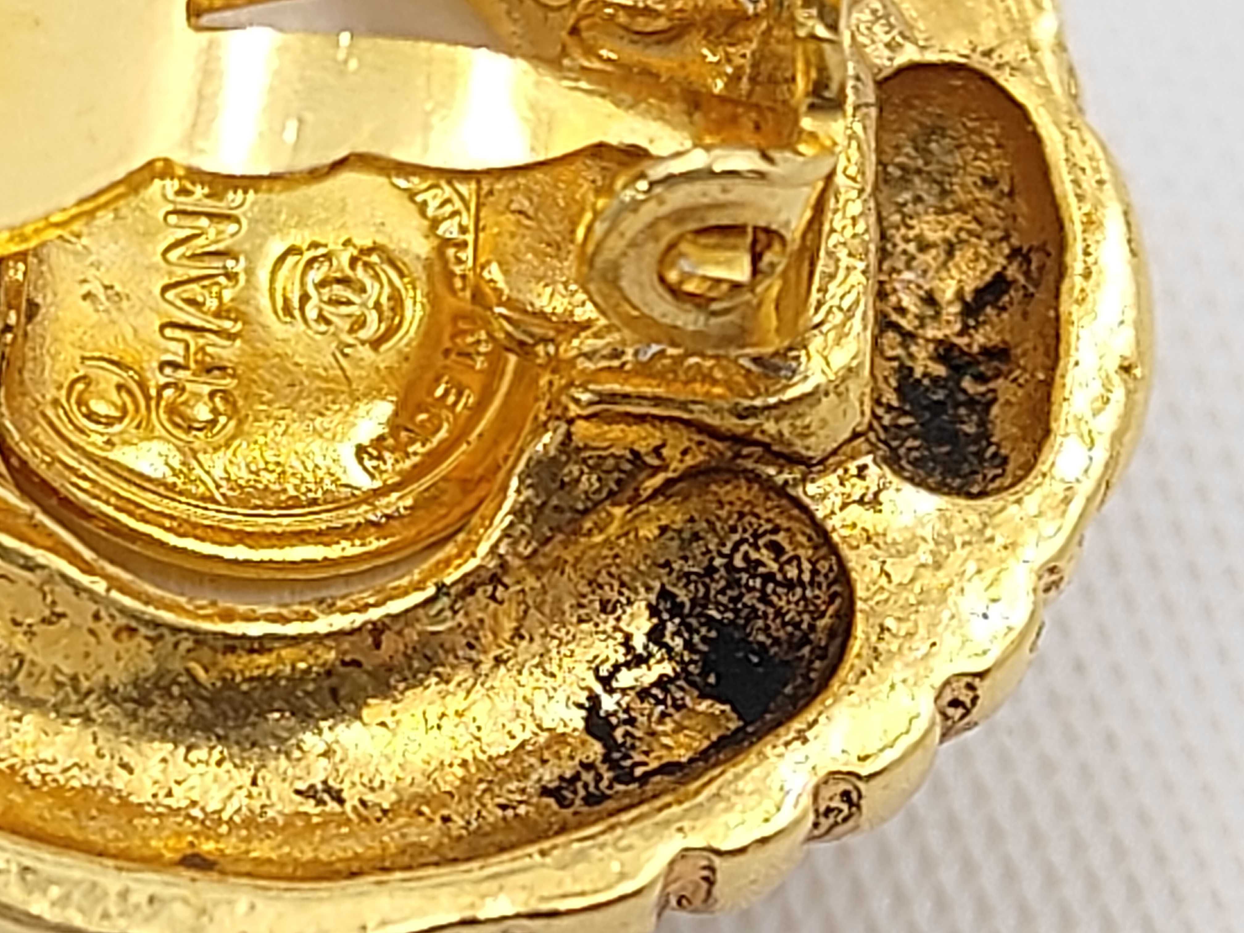 Pearl Gold Earrings — view 7