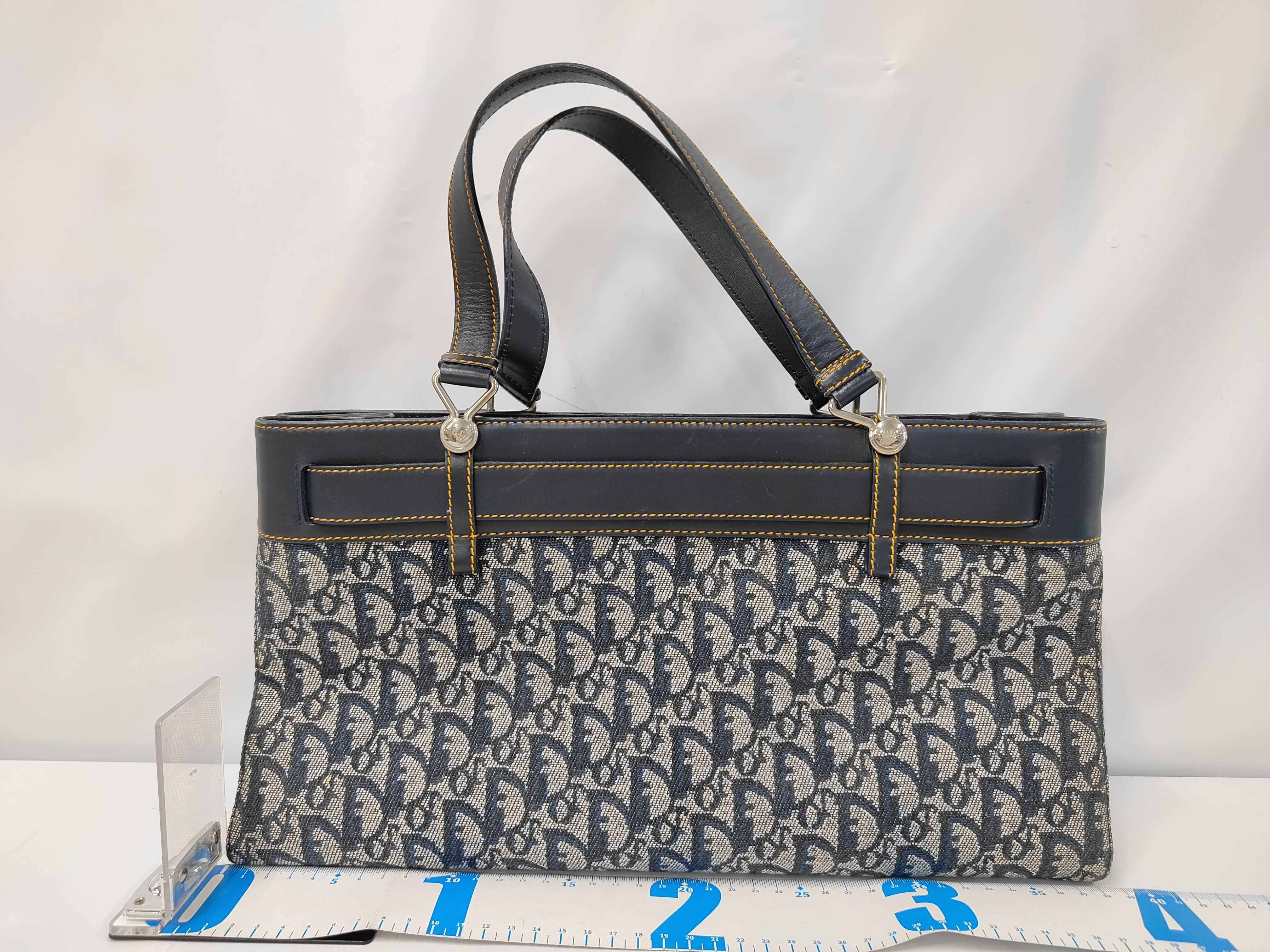 Trotter Handbag — view 2
