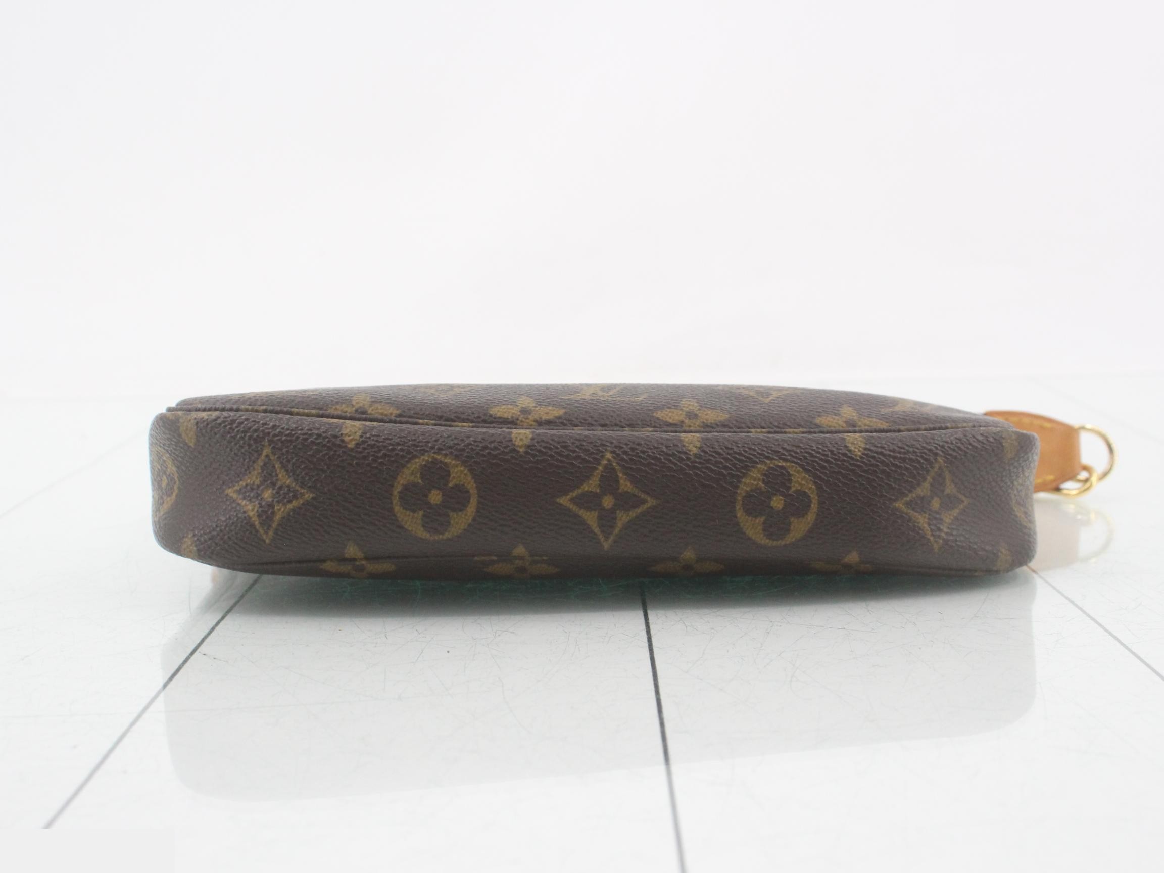Pochette Accessoires (old model) — view 3