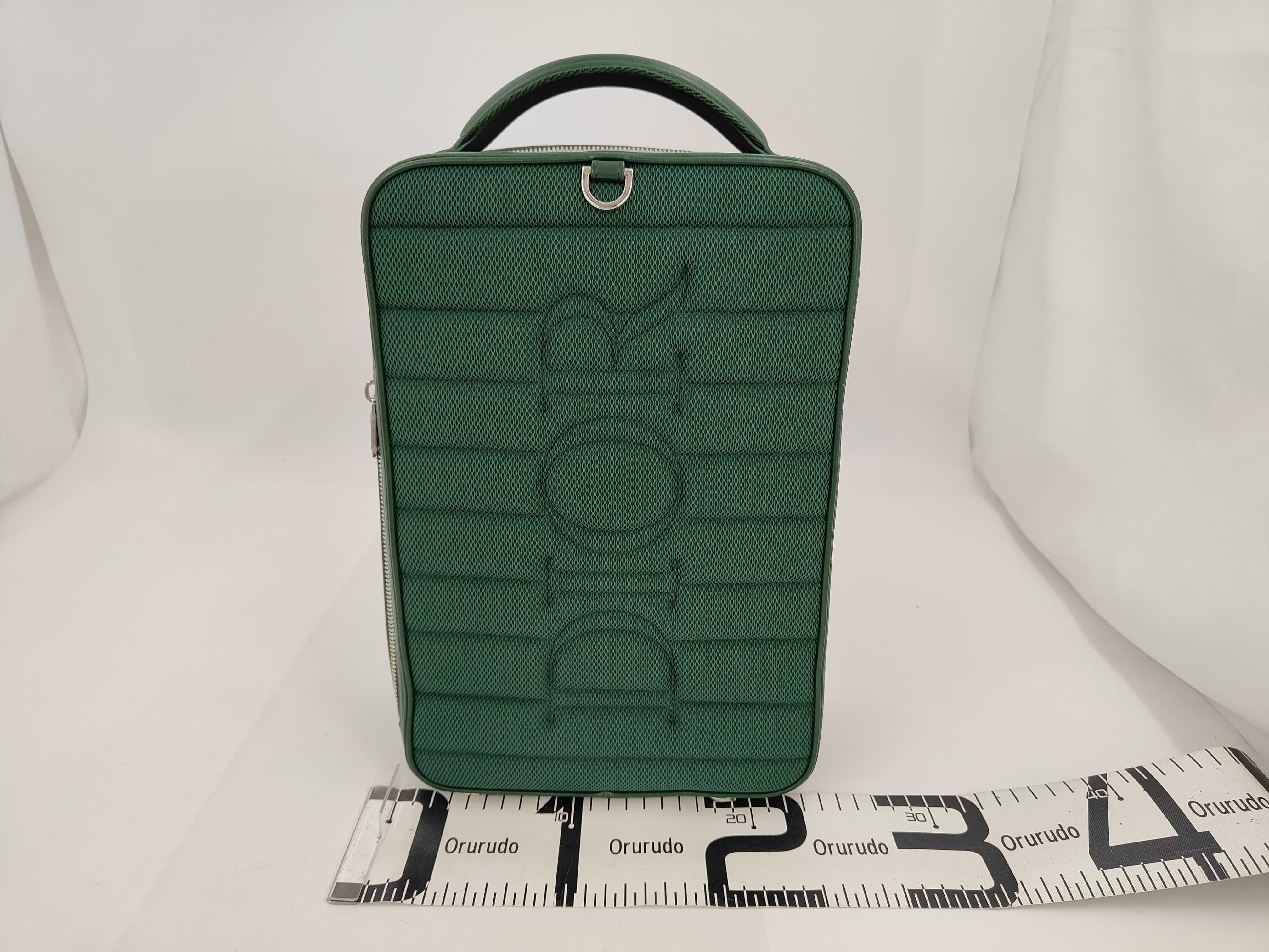 2-way green handbag — view 2