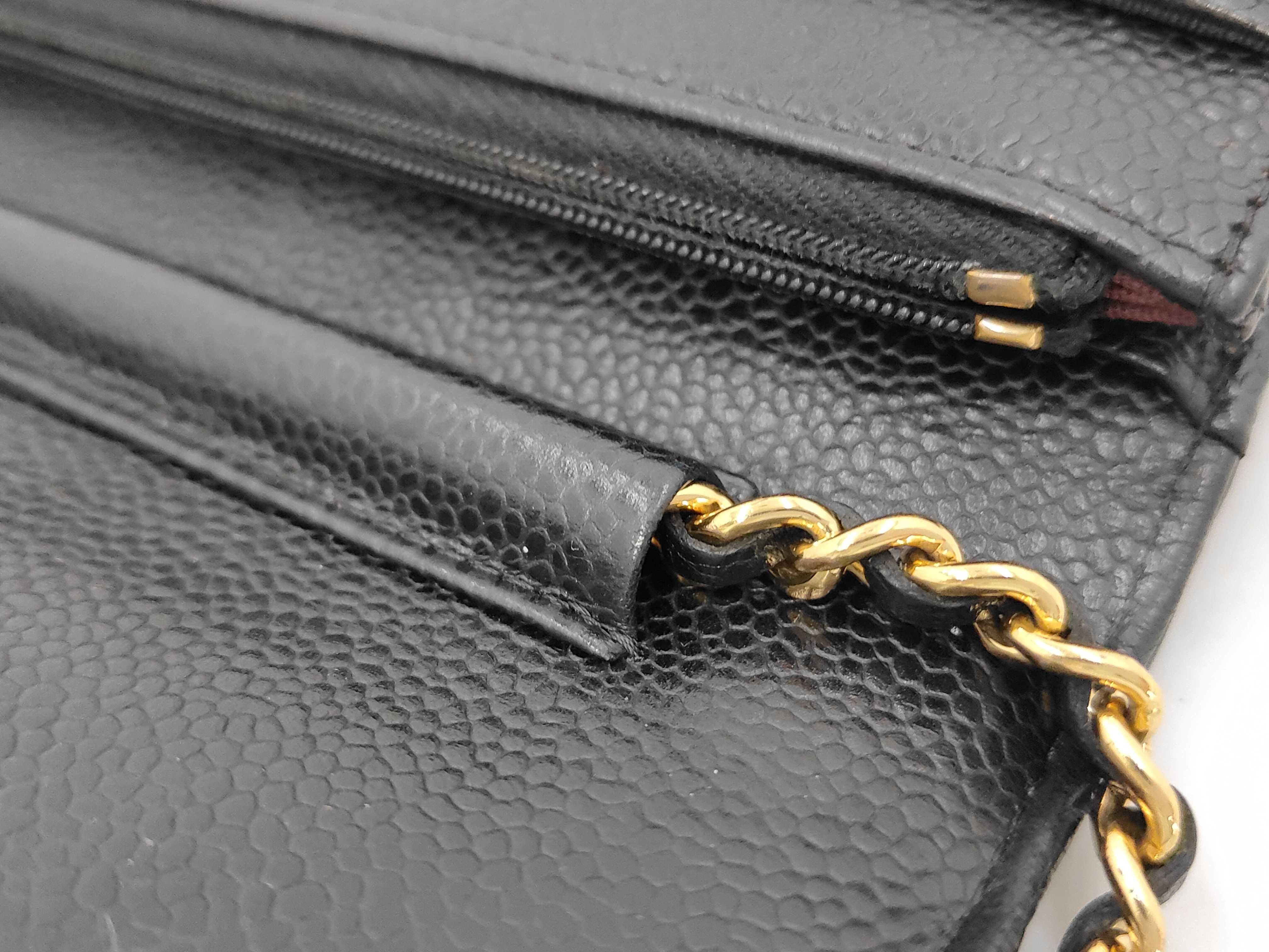 Caviar Skin Chain Wallet Black Gold — view 9