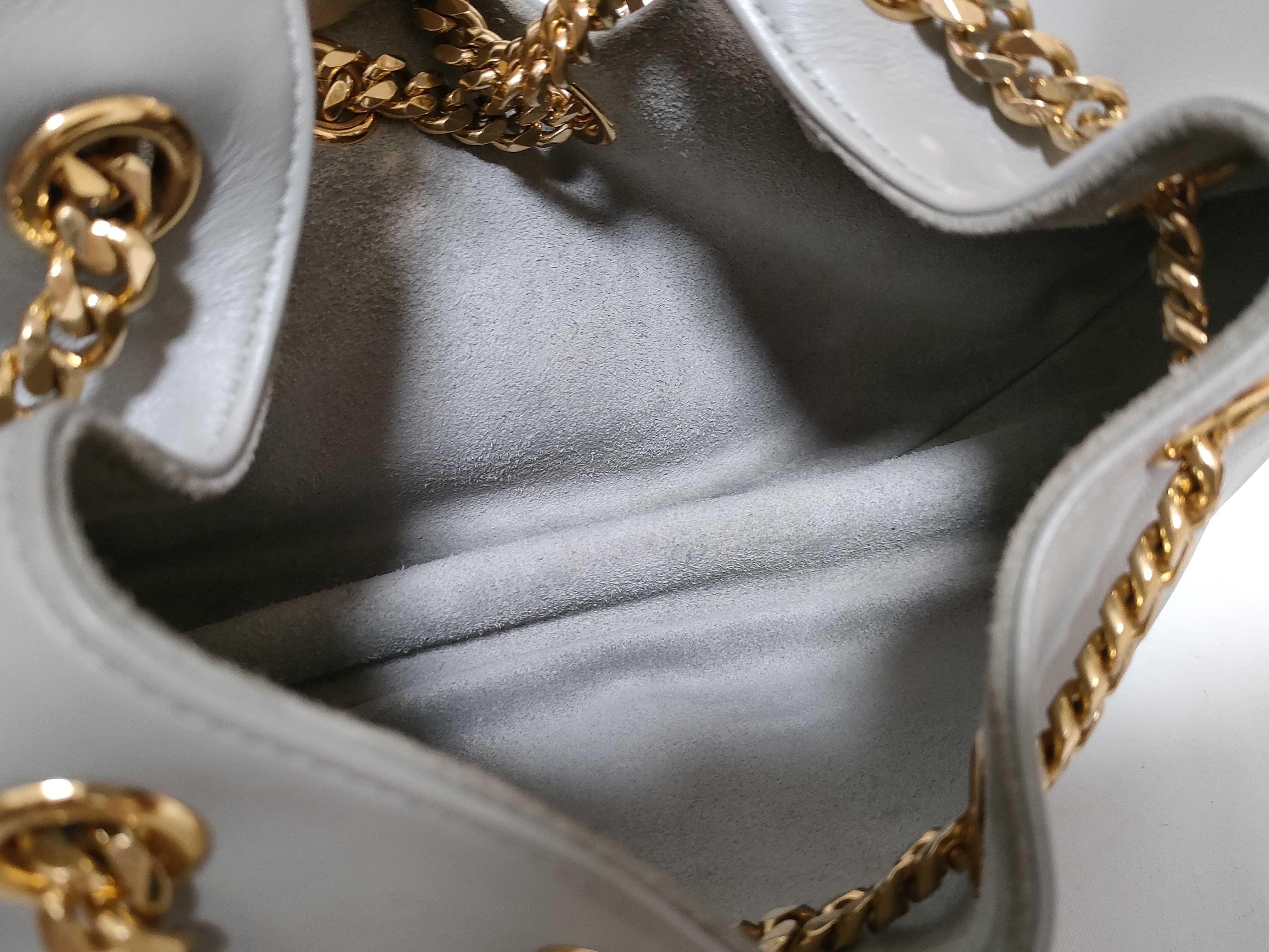 Large Ava Chain Shoulder Bag — view 9