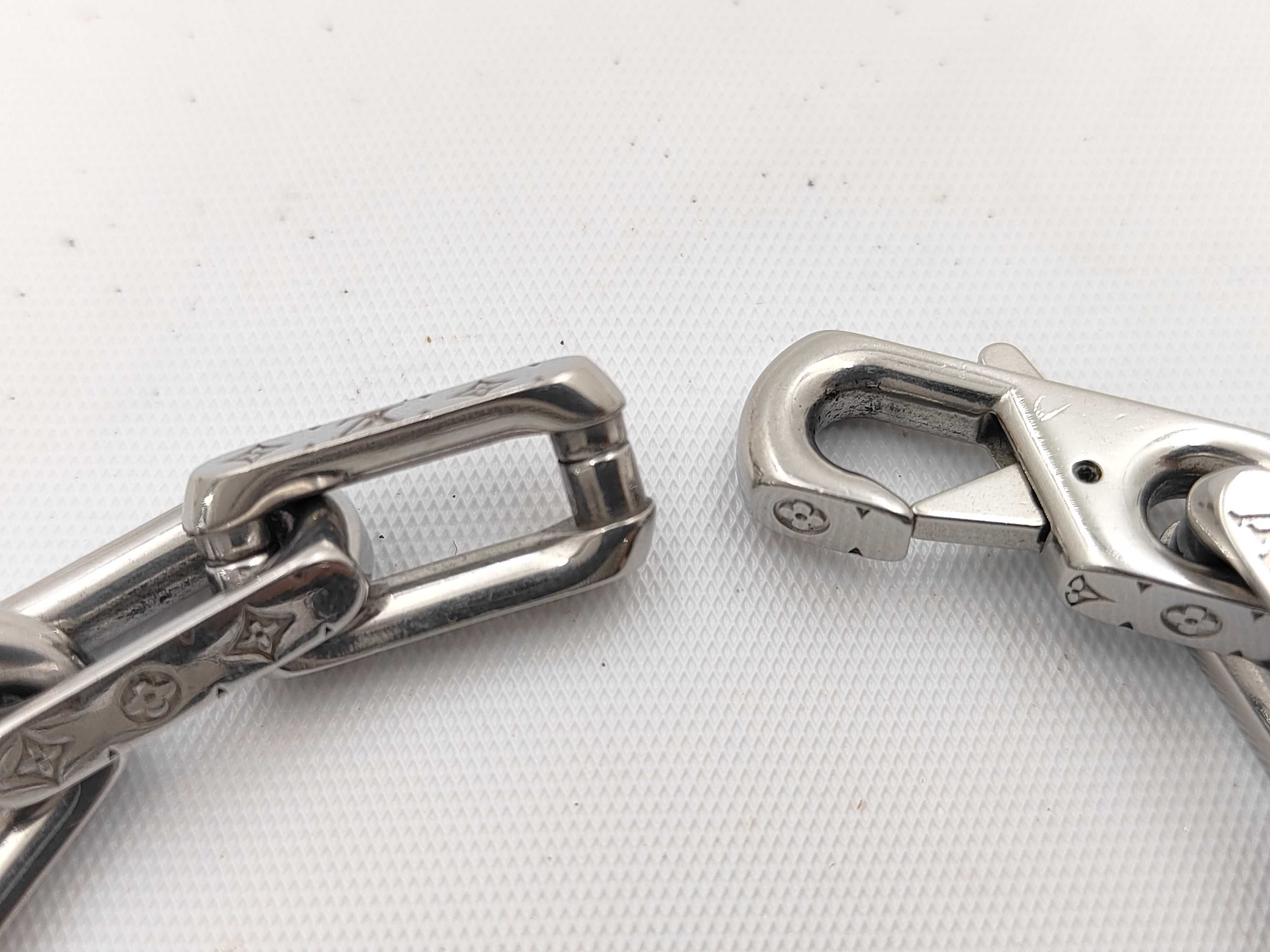 M00687 Bracelet/Bangle — view 2
