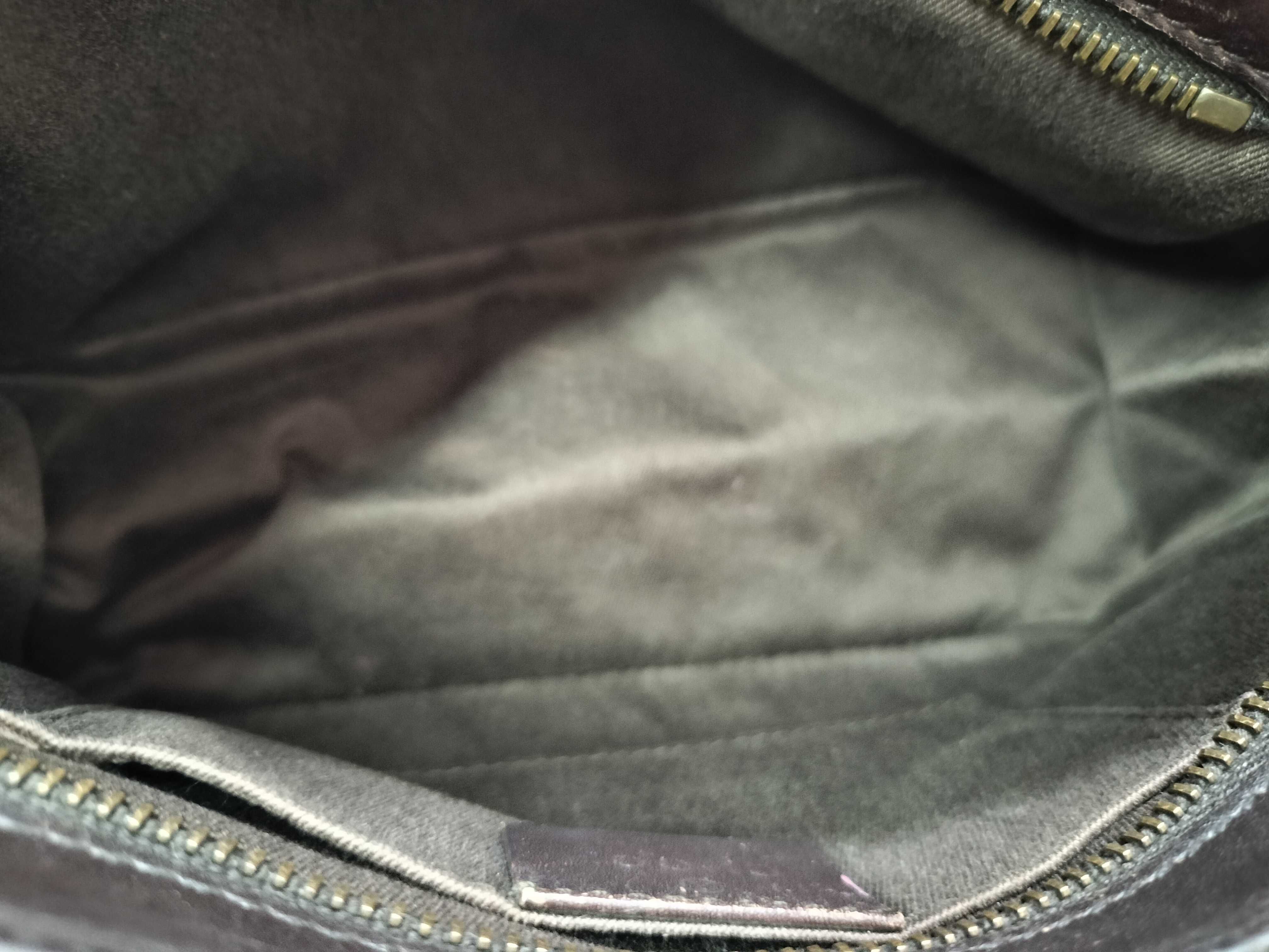 GG Canvas Handbag — view 8