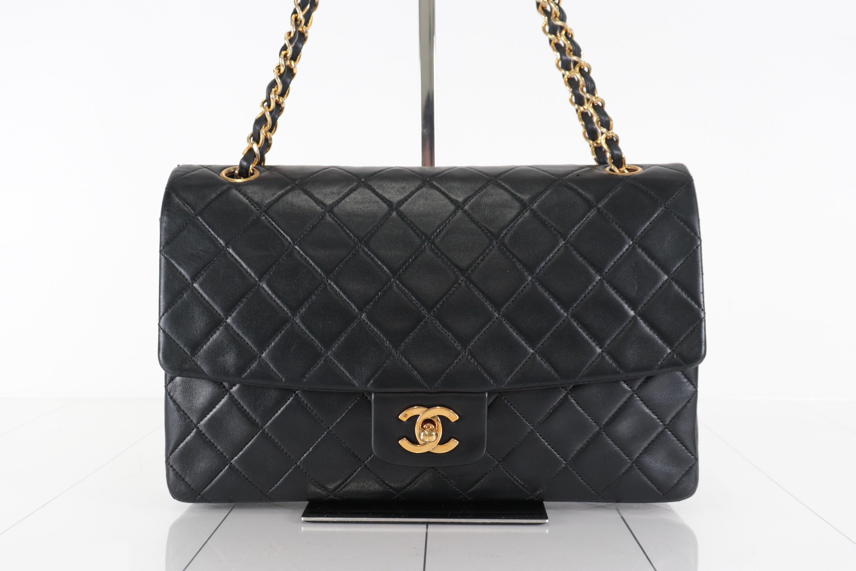 Matelassé 27 Lambskin Chain Shoulder Bag with Pouch, Unit No. 1 — view 2