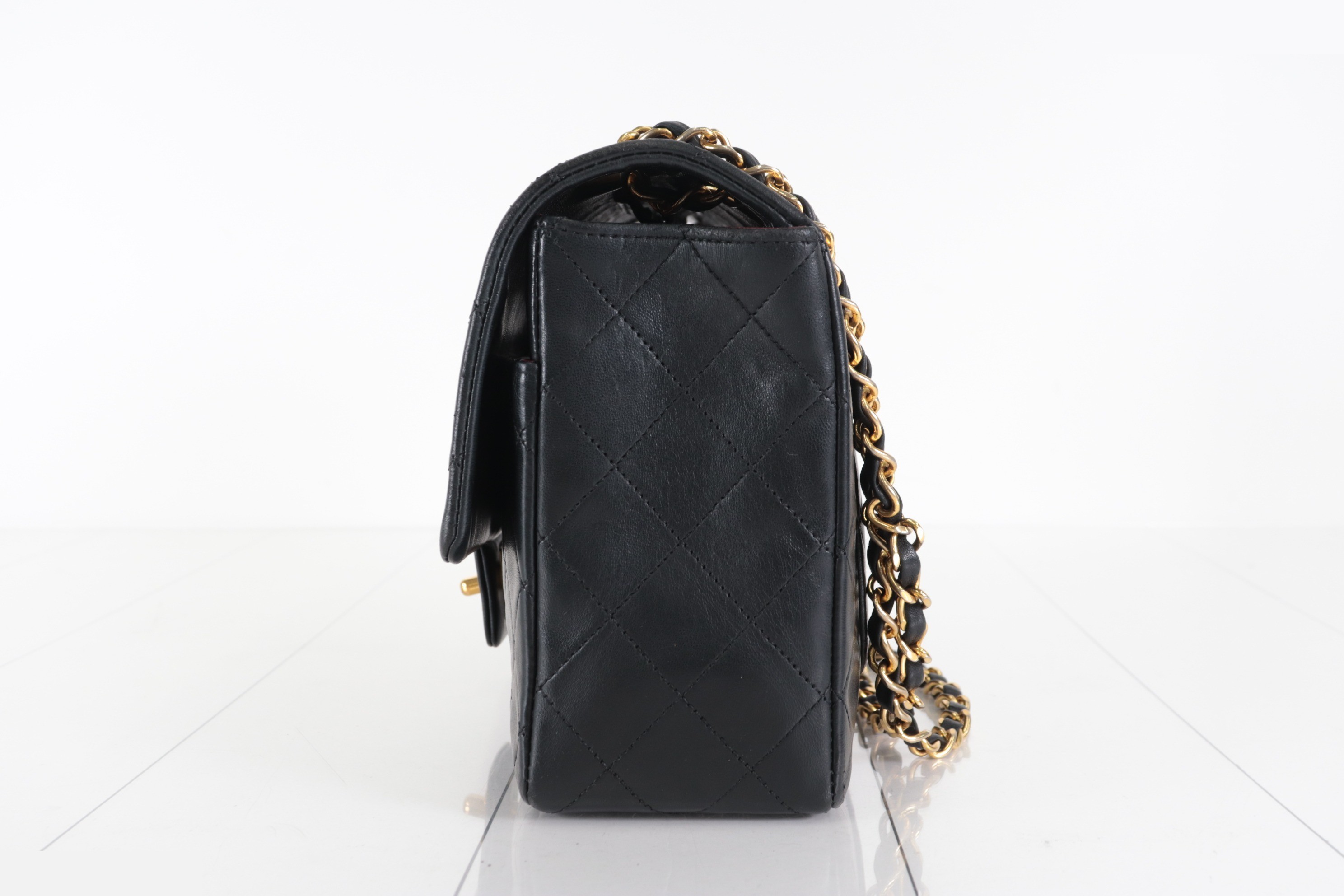 Matelassé 27 Lambskin Chain Shoulder Bag with Pouch, Unit No. 1 — view 5