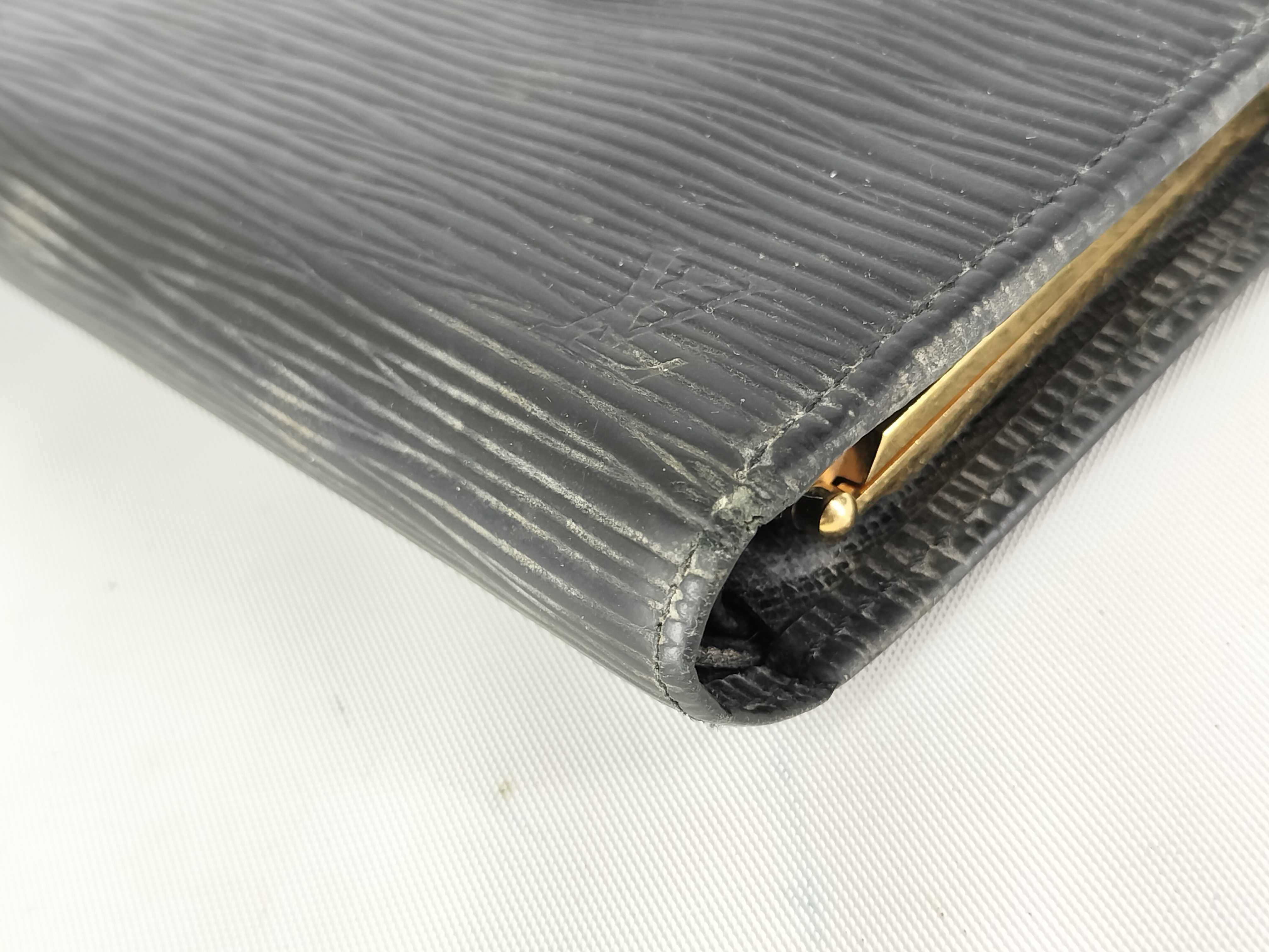 Epi Portefeuille Viennois Black Wallet — view 2