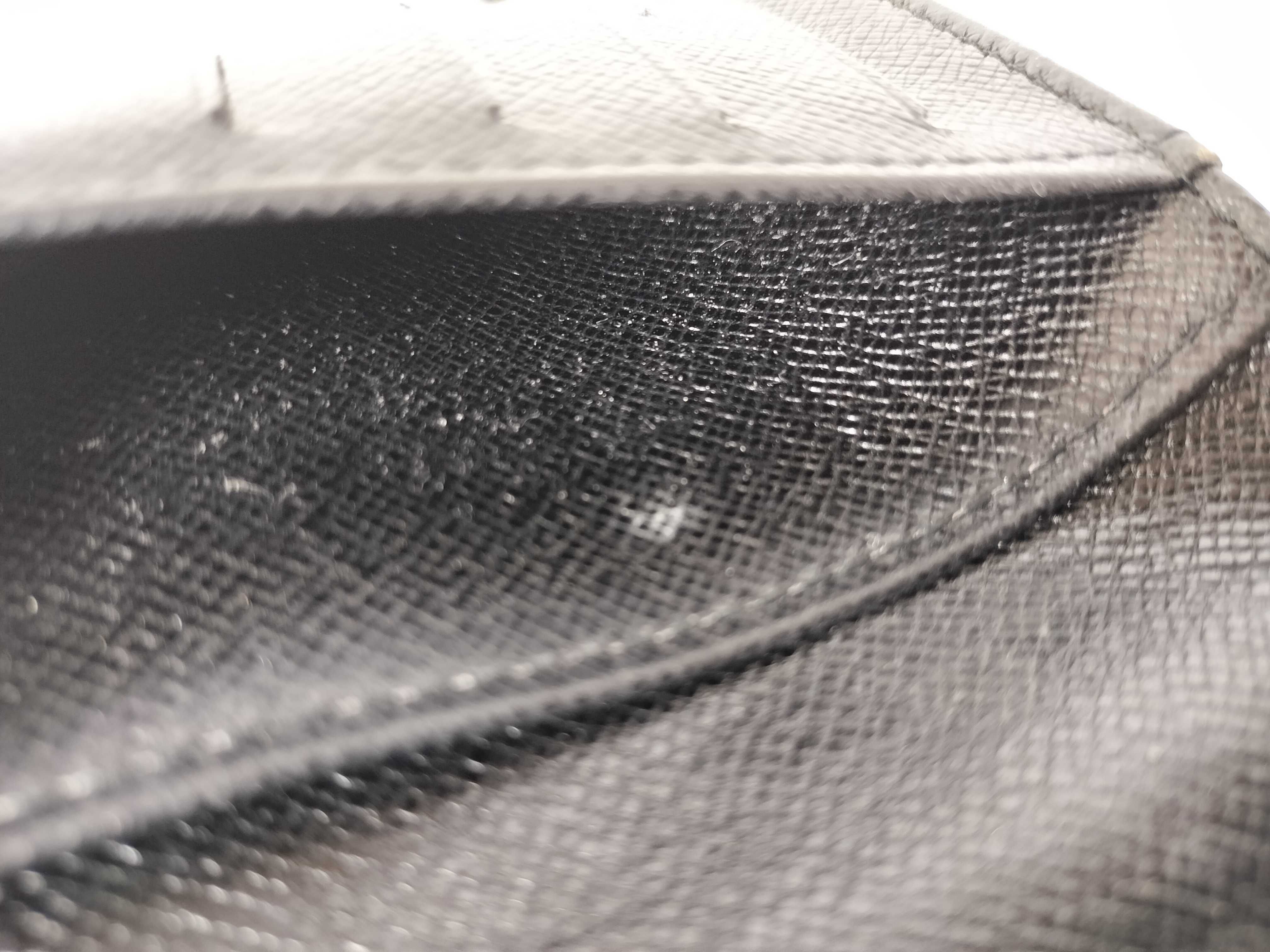 Epi Portefeuille Viennois Black Wallet — view 10