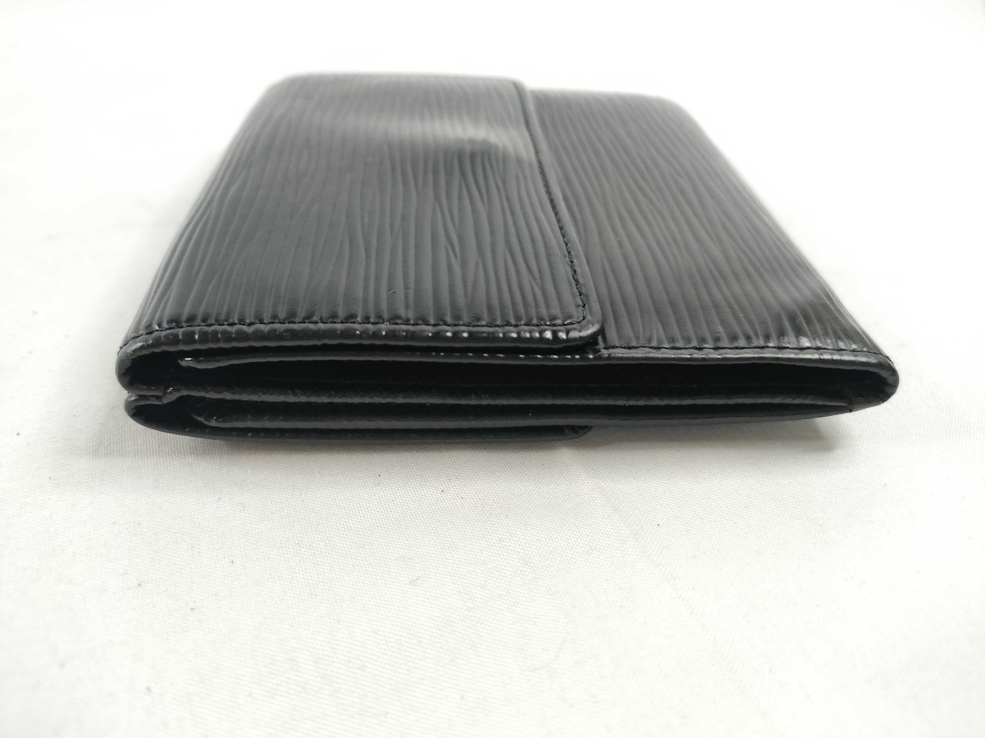 Epi Louis Vuitton Epi Portemonnaie Billet Carte Credit M63482/SP0041 Black Wallet — view 5