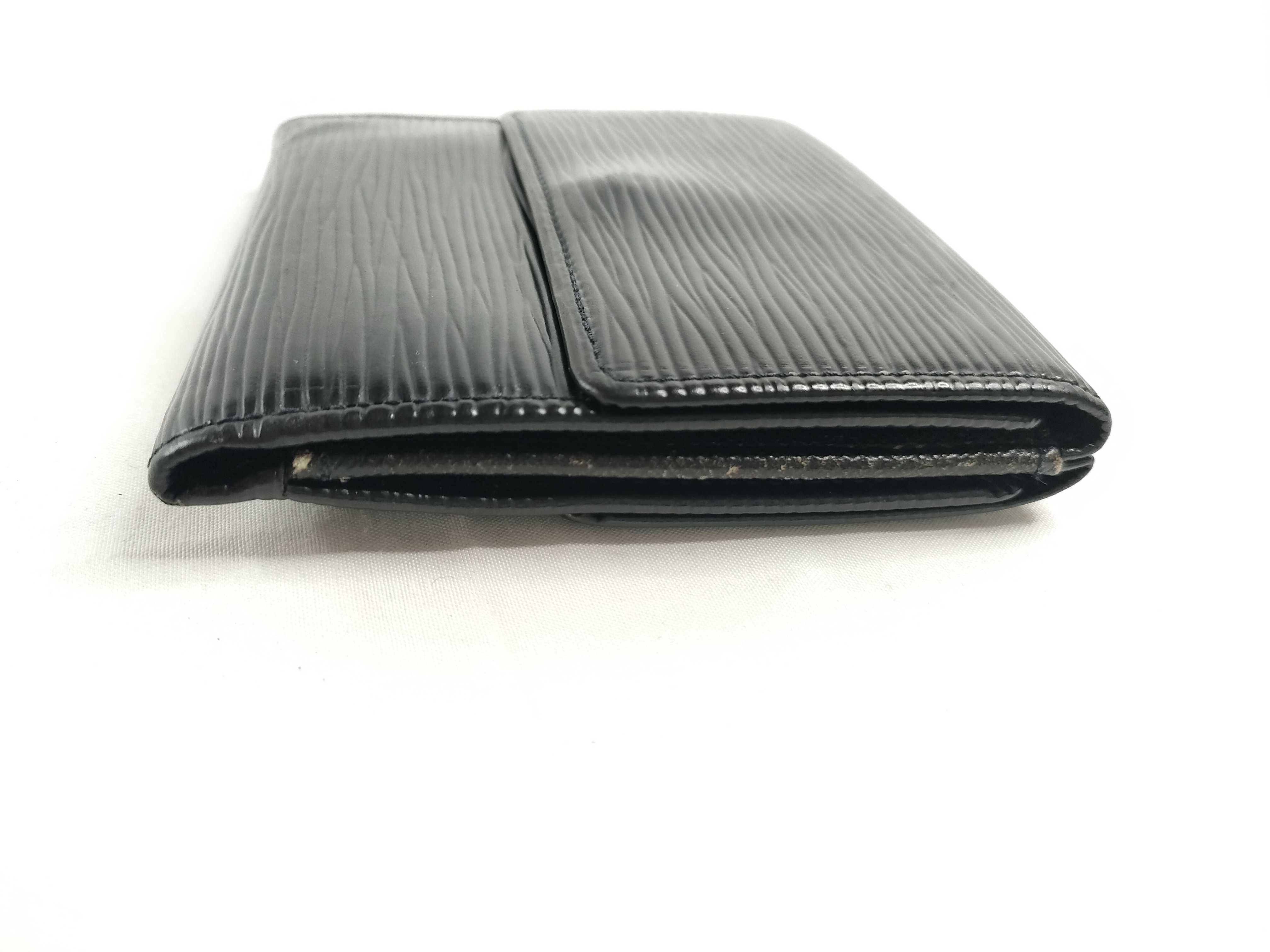 Epi Louis Vuitton Epi Portemonnaie Billet Carte Credit M63482/SP0041 Black Wallet — view 7