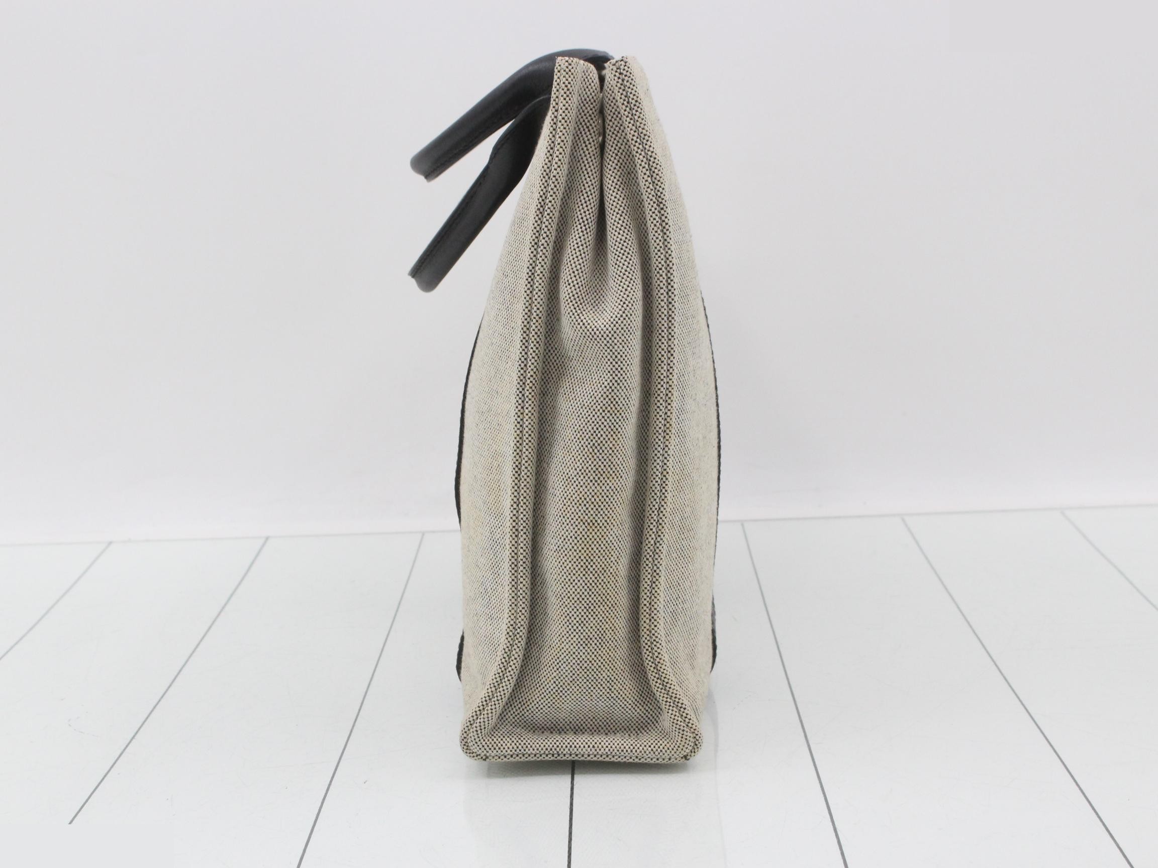 Comes with box and dust bag. Other lines: Bags and tote bags. — view 4
