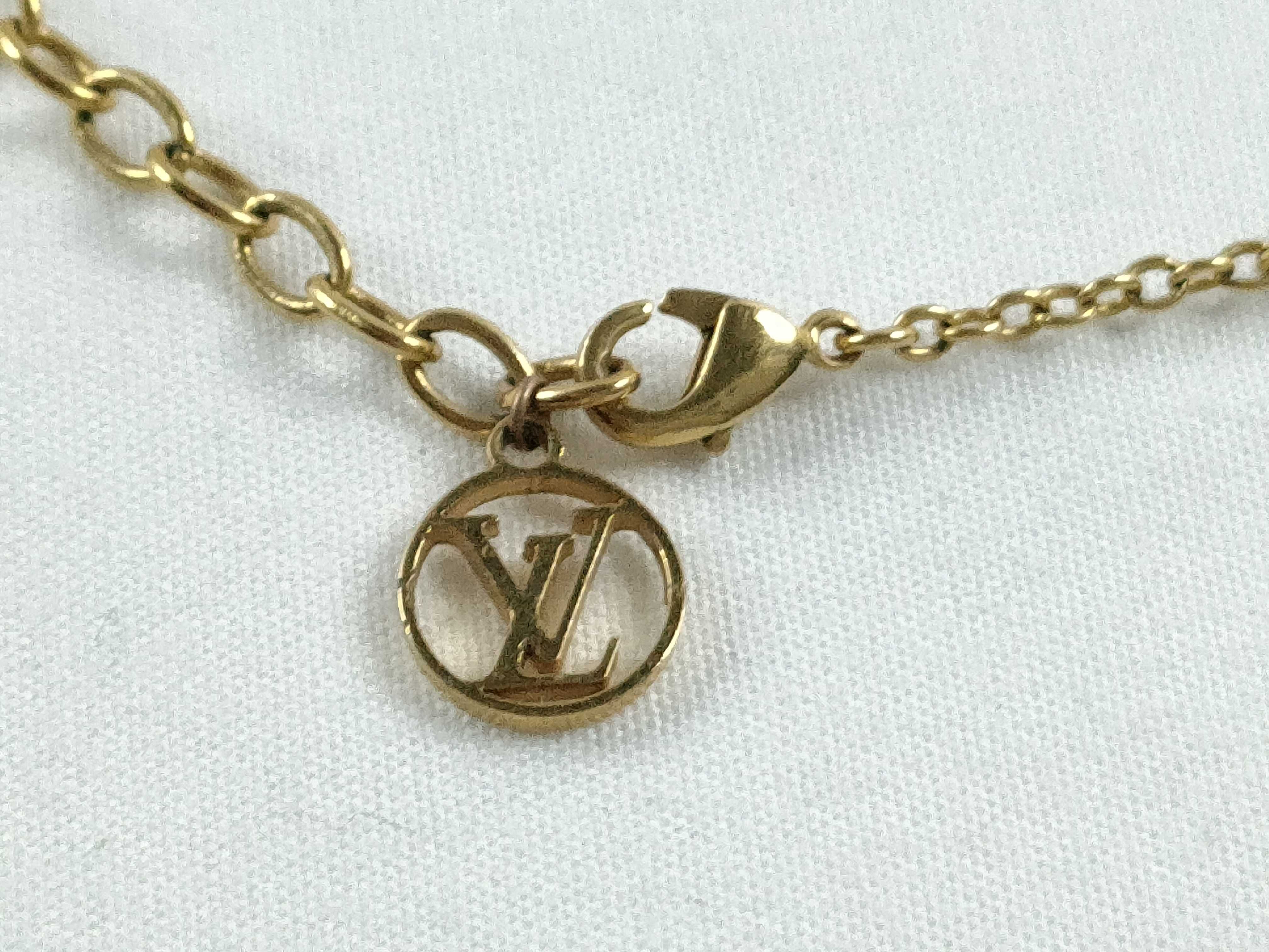 Iconic Gold Necklace — view 9