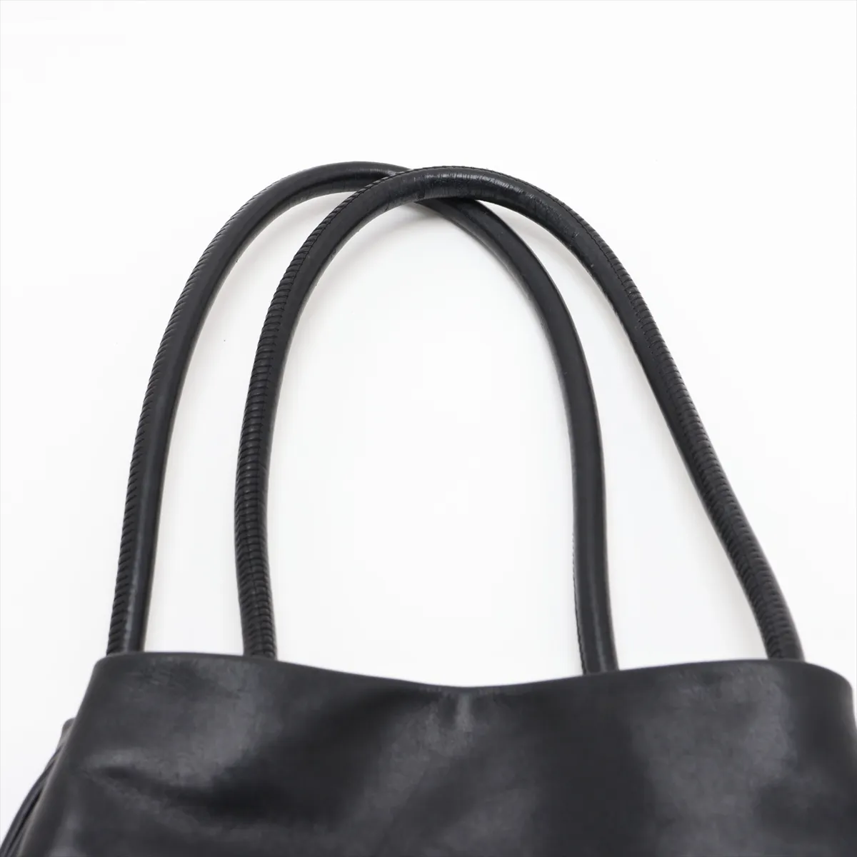 Camellia Lambskin Tote Bag, Black with Gold Hardware, Item No. 7896168 (Serial Number 7) — view 6